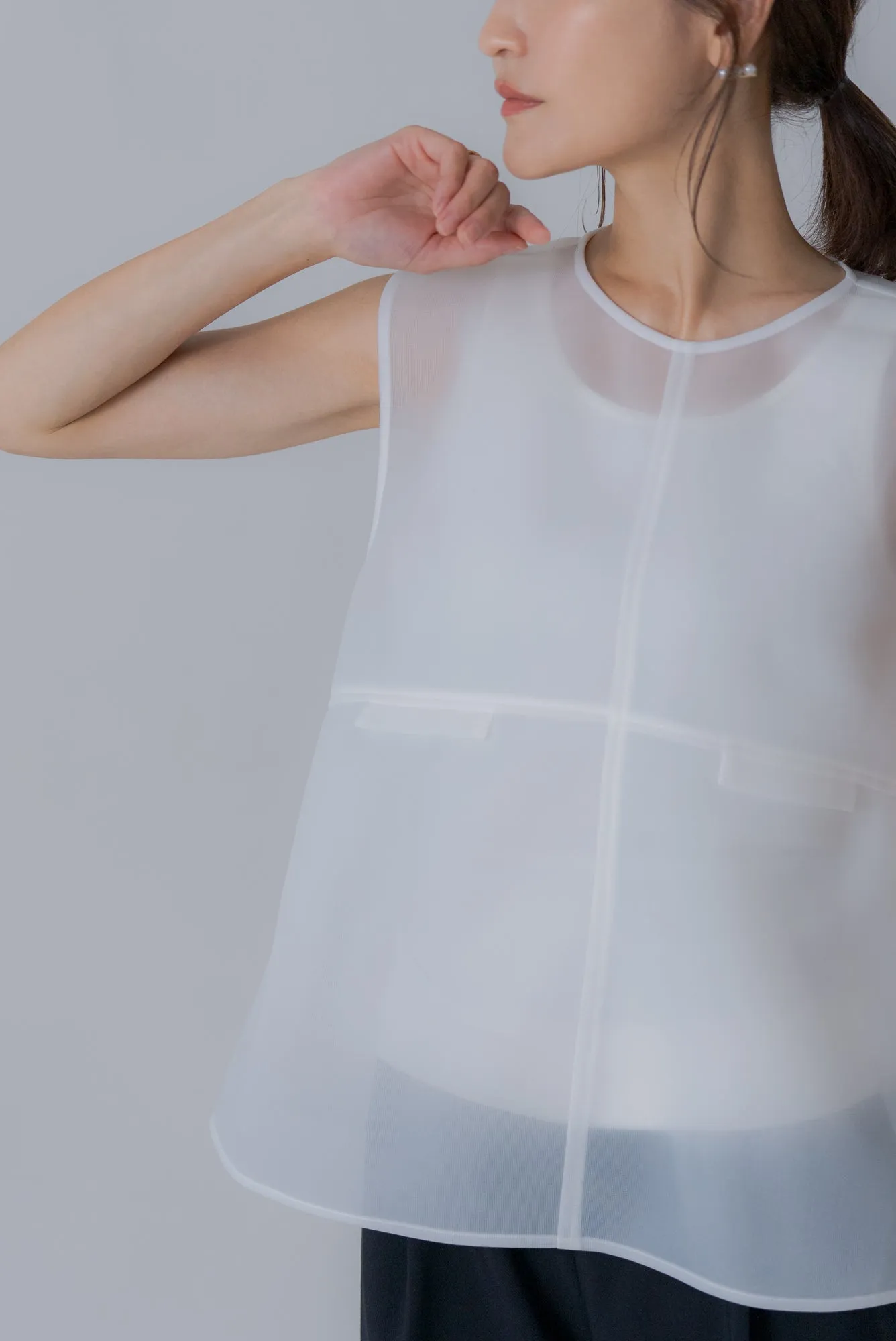 シアーラッセル ノースリトップス｜SHEER RUSSEL NO SLEEVE TOPS