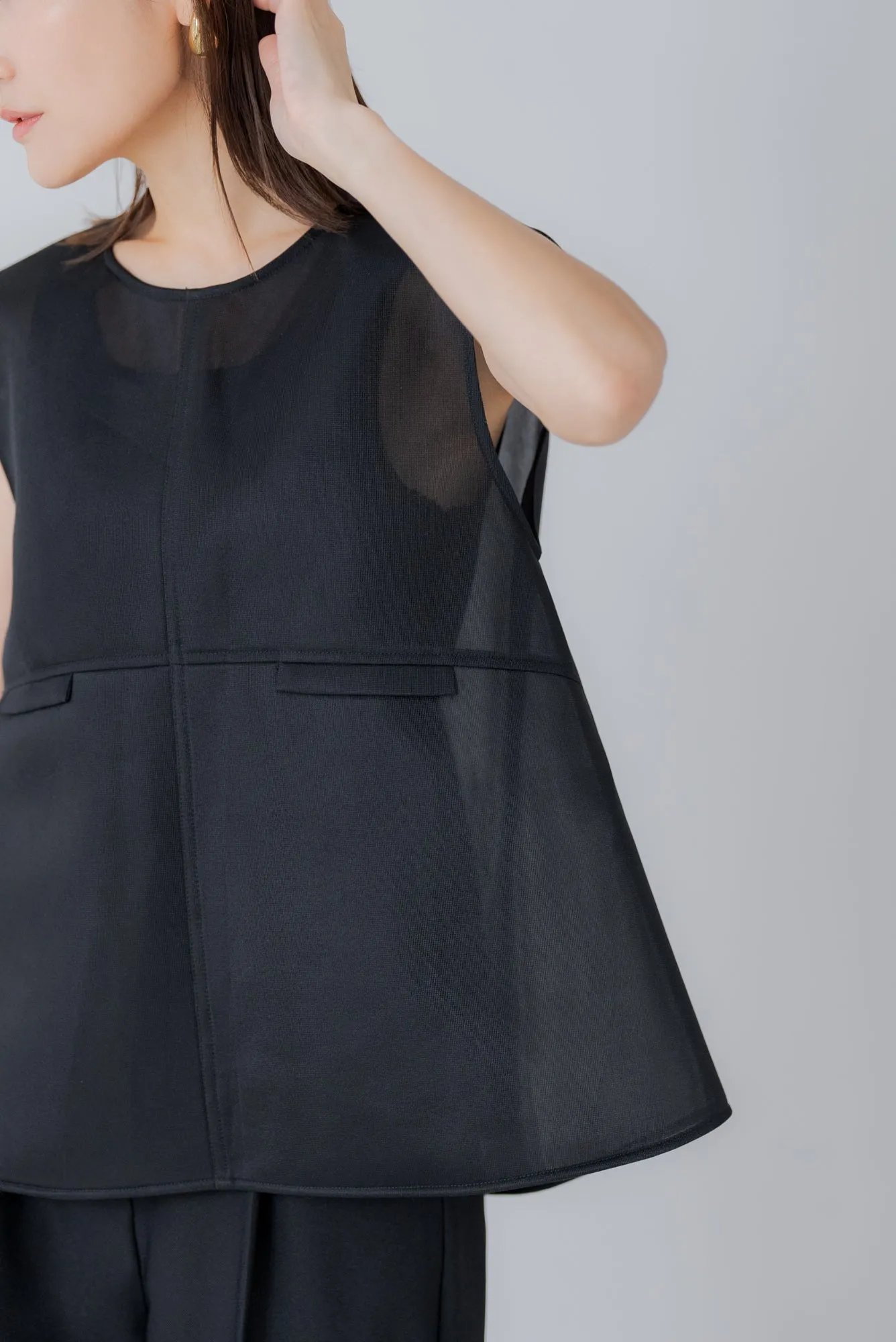 シアーラッセル ノースリトップス｜SHEER RUSSEL NO SLEEVE TOPS