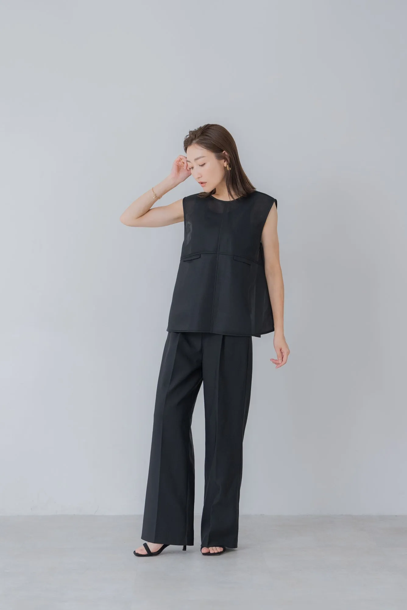 シアーラッセル ノースリトップス｜SHEER RUSSEL NO SLEEVE TOPS