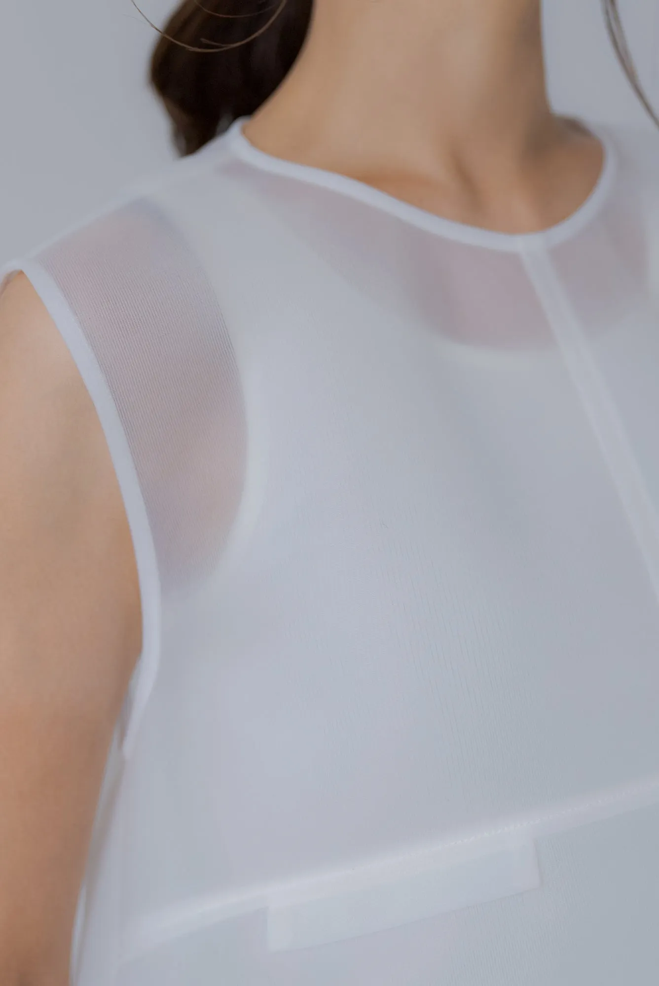 シアーラッセル ノースリトップス｜SHEER RUSSEL NO SLEEVE TOPS