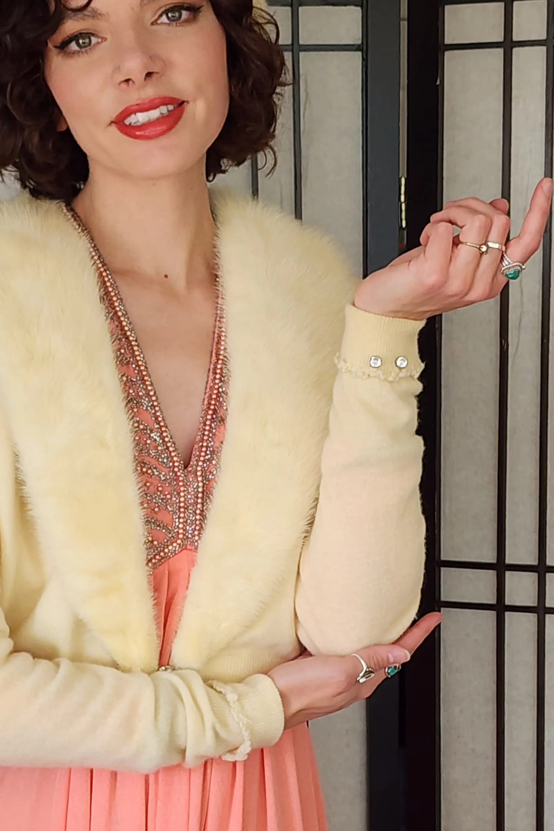 50s Cream Wool Cardigan w/White Fur Collar