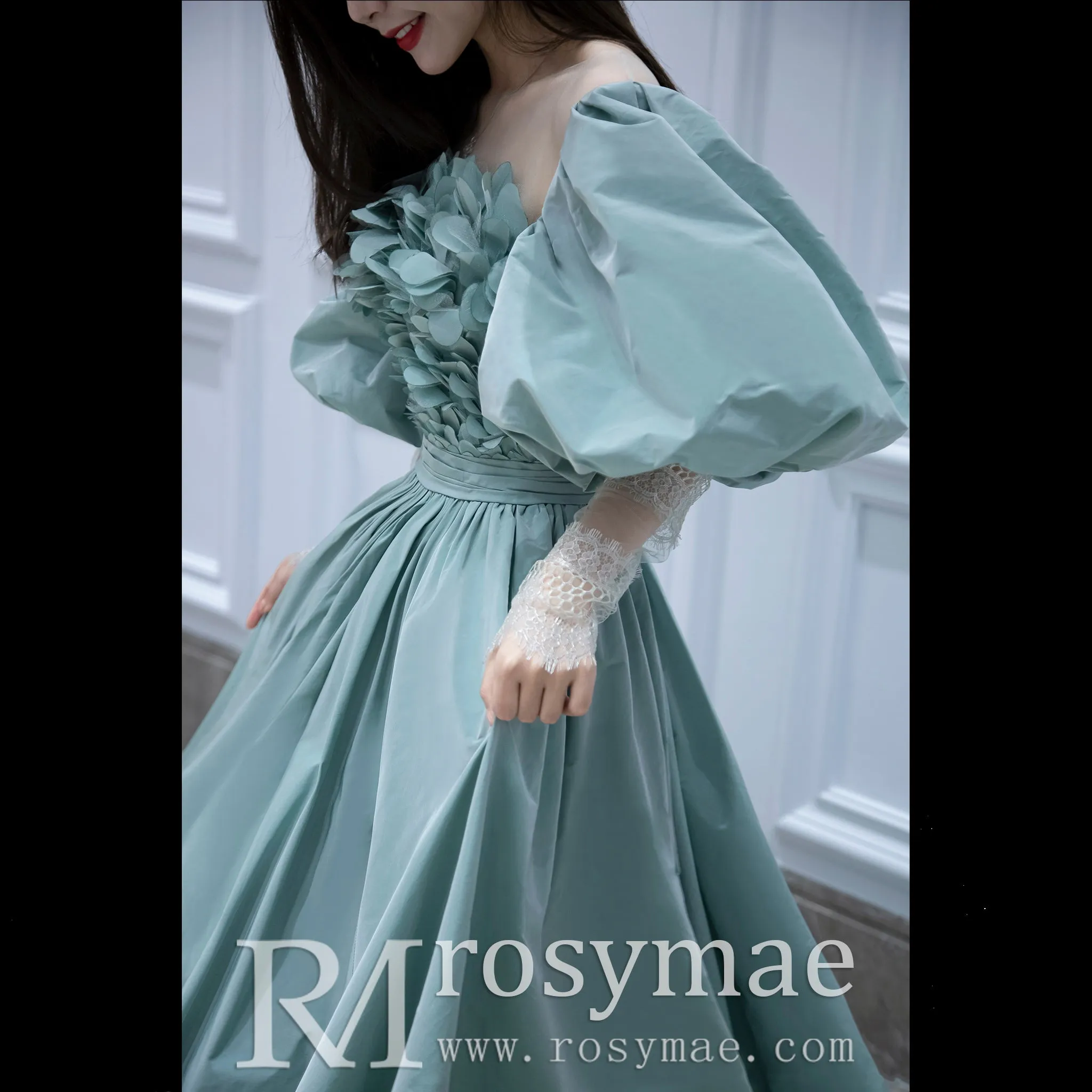 A-line Prom Dresses Party Gown with Detachable Lanter Sleeve