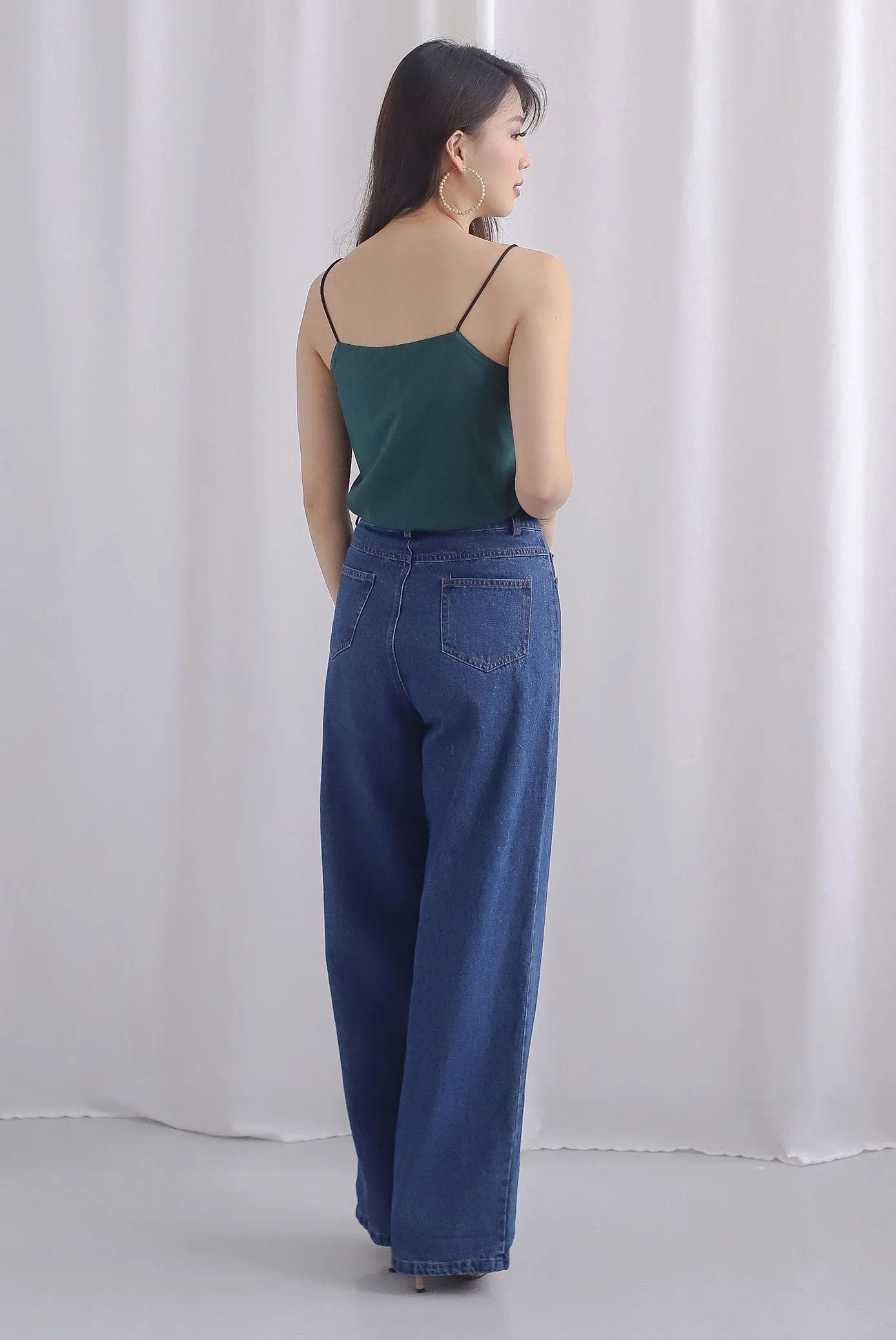 Ailee Reversible Sateen Spaghetti Top In Black/Forest Green