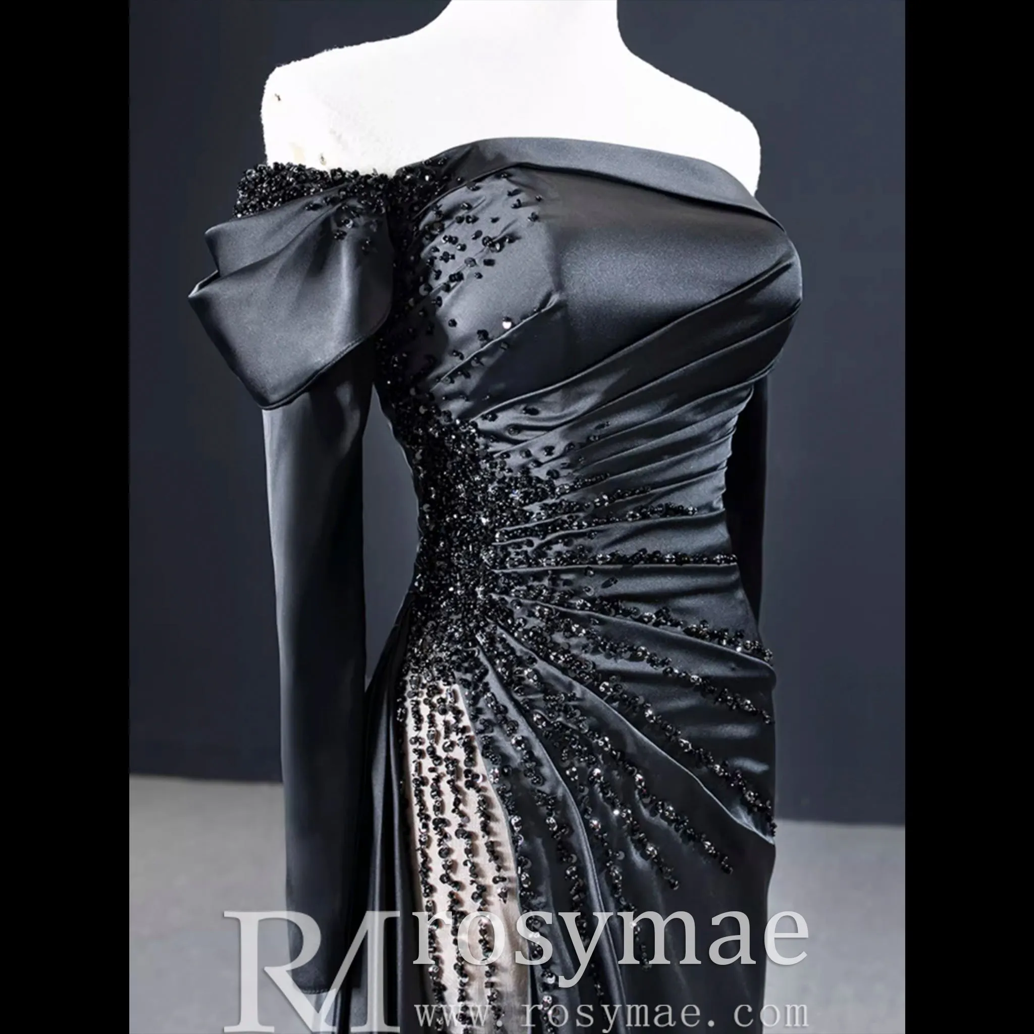 Black High Slit A-Line Beaded Party Gowns Evening Dress