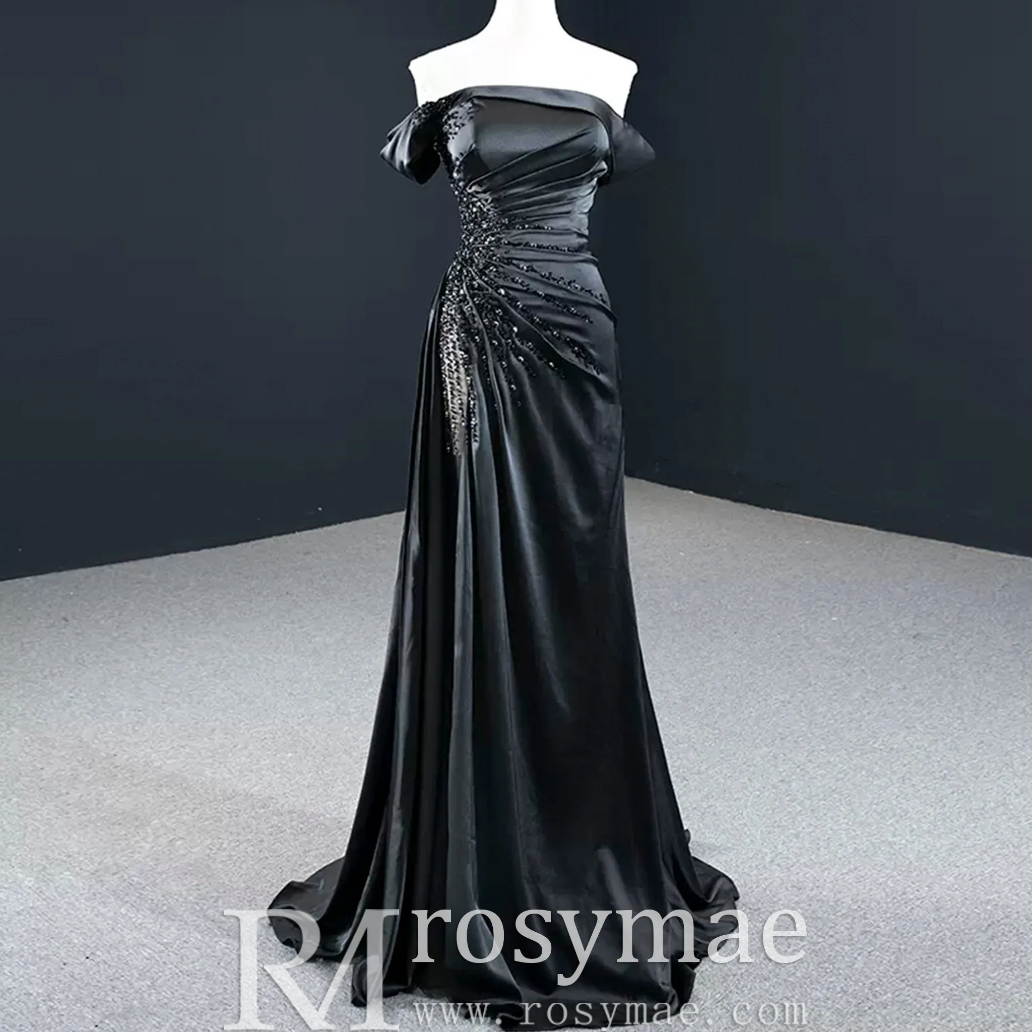 Black High Slit A-Line Beaded Party Gowns Evening Dress
