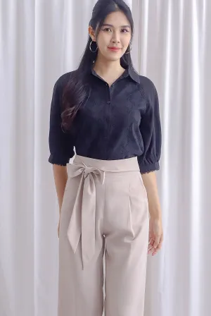 Cayley Eyelet Sleeved Top In Black