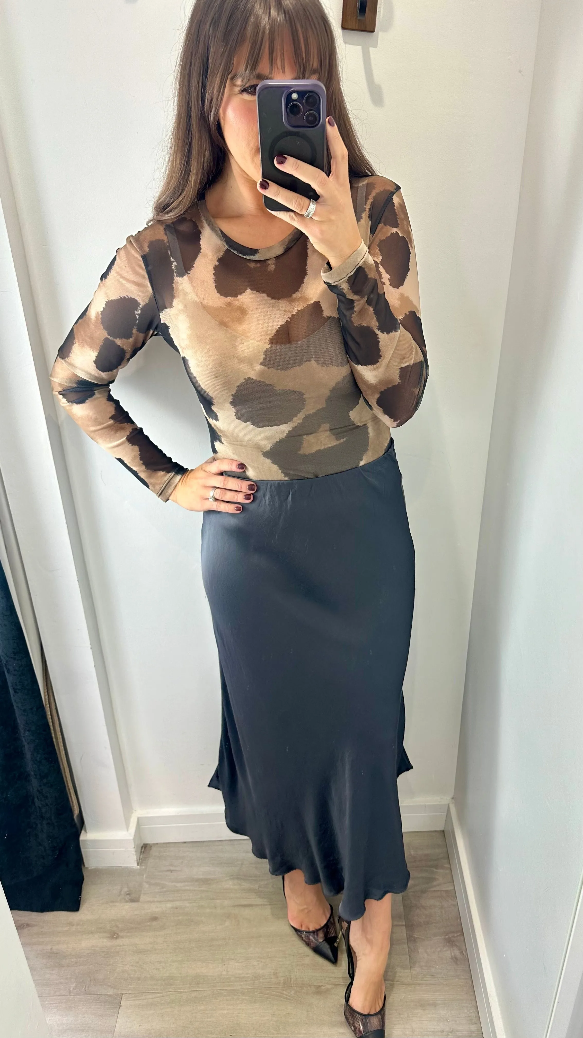 CHARCOAL SATIN SKIRT