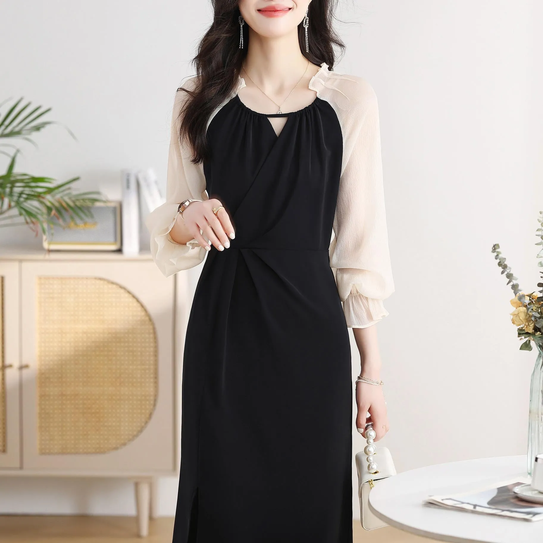 Chic French Style Dress with Slim Fit and Split Hem