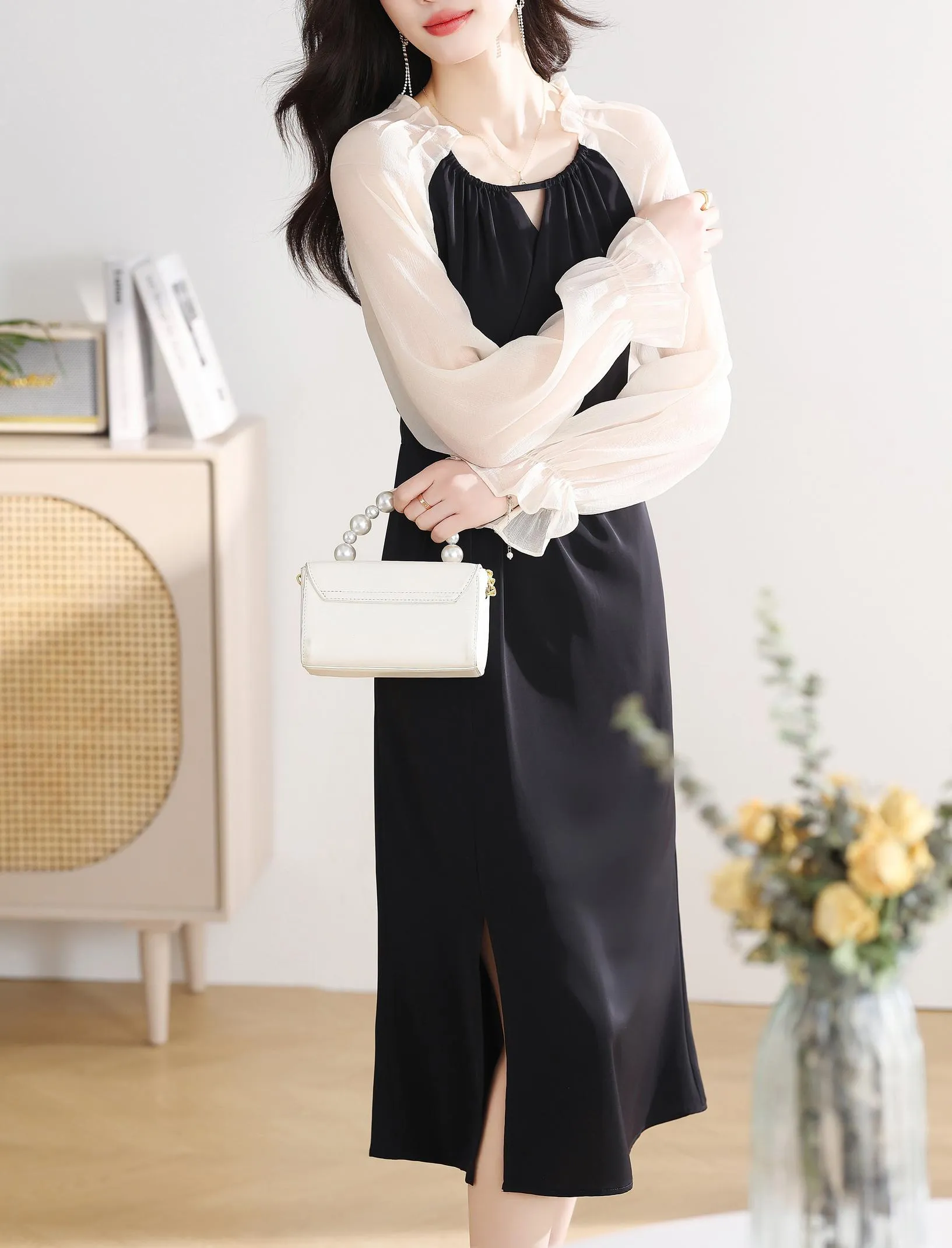 Chic French Style Dress with Slim Fit and Split Hem
