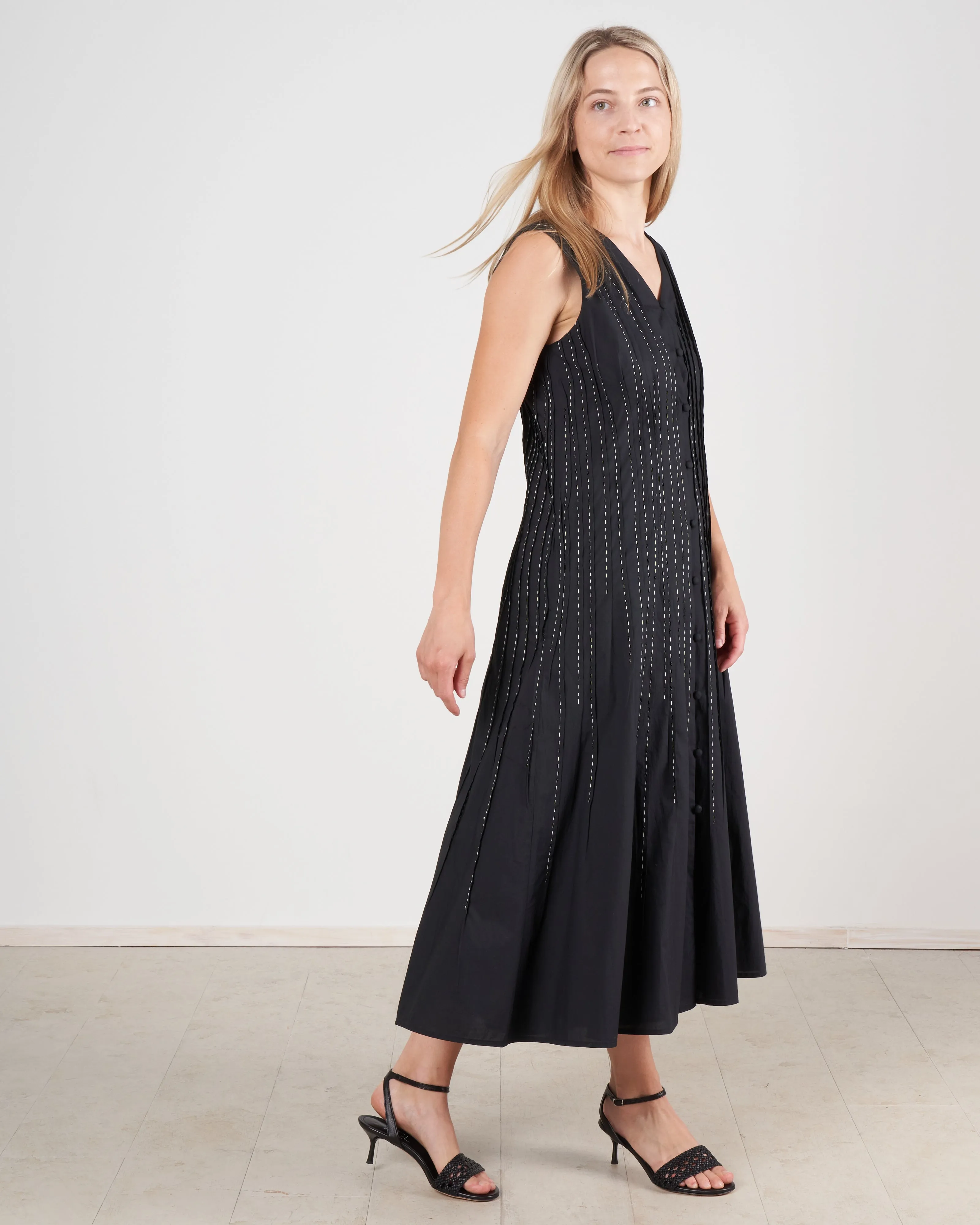 eaton dress - black/ivory embroidery