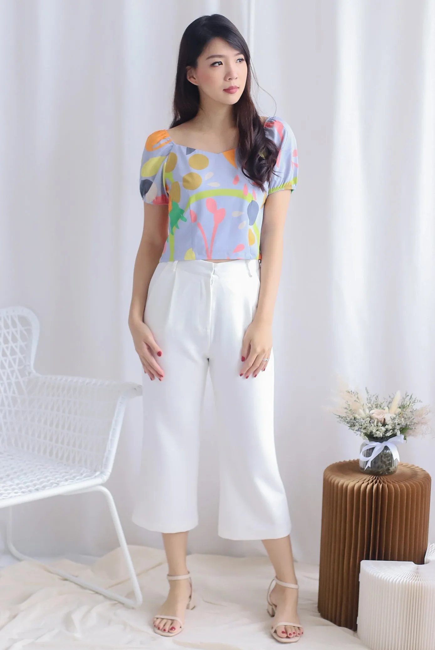 Ellerie Abstract Puffy Sleeve Top In Blue