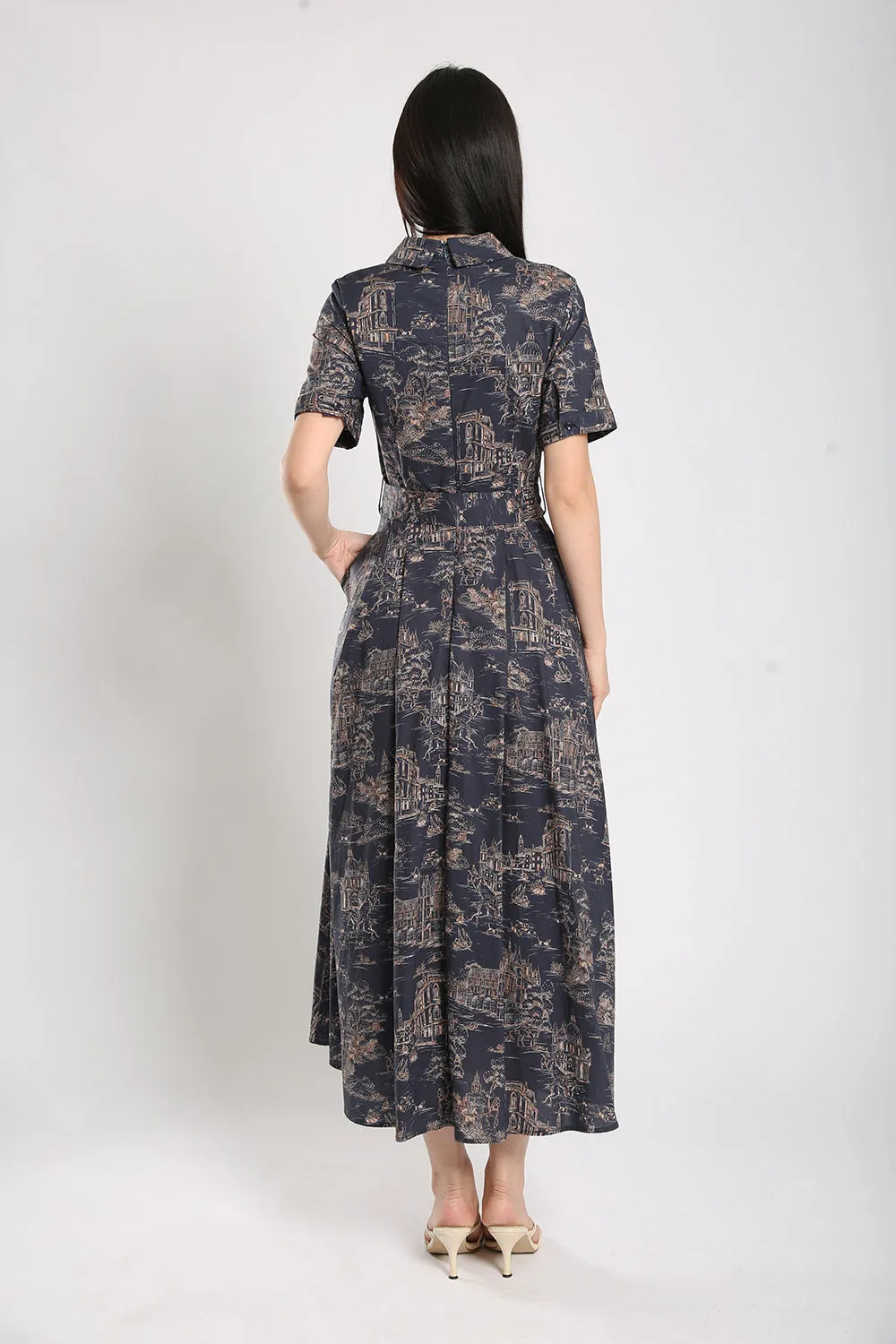 Erinn Collar Maxi Printed Dress in Navy Blue Floral