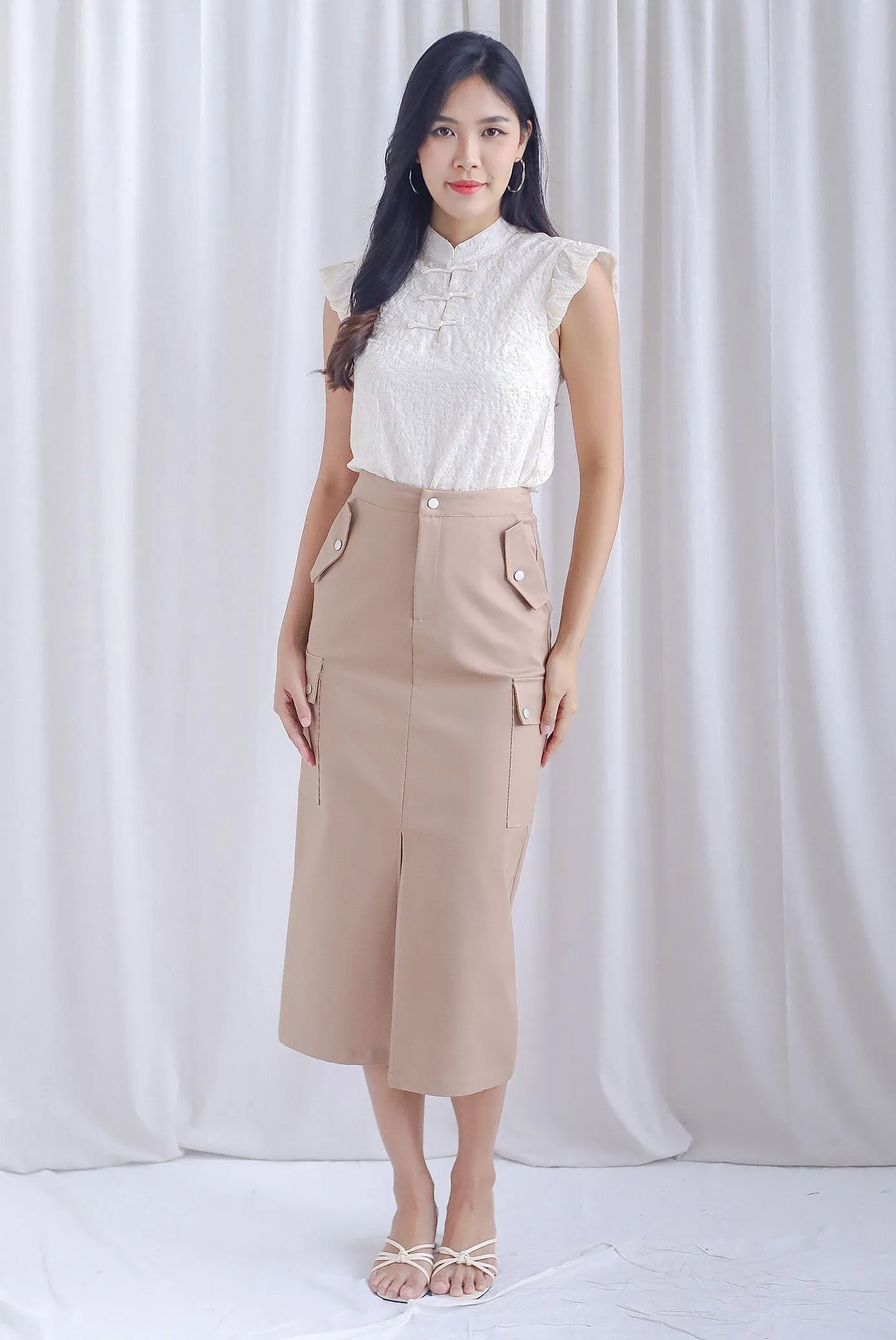 Fang Embro Flutter Sleeve Cheongsam Top In Cream