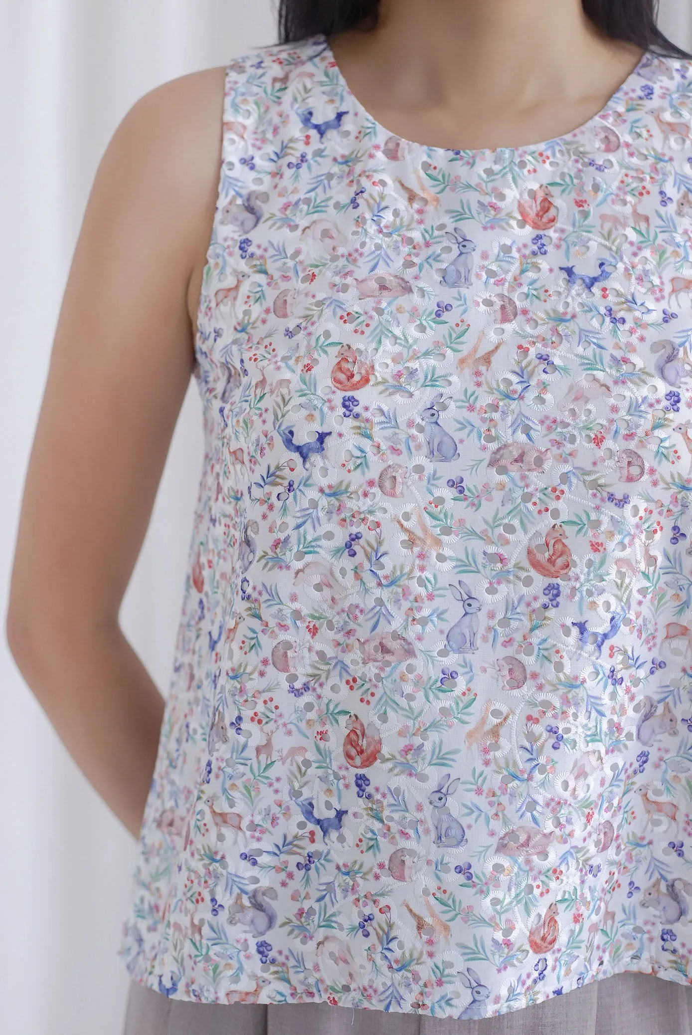 Forest Animals Eyelet Hi Lo Top In White