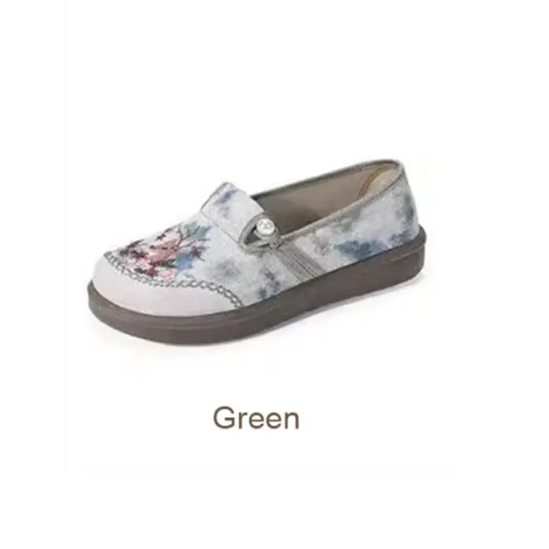 🔥Hot Sale ⏳Women's Flat Slip-On Embroidered Shoes