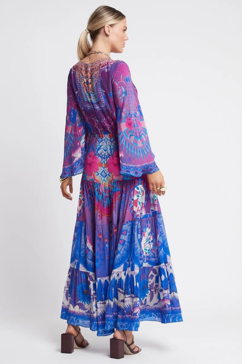 IT'S A FEELING V-NECK TIER MAXI DRESS