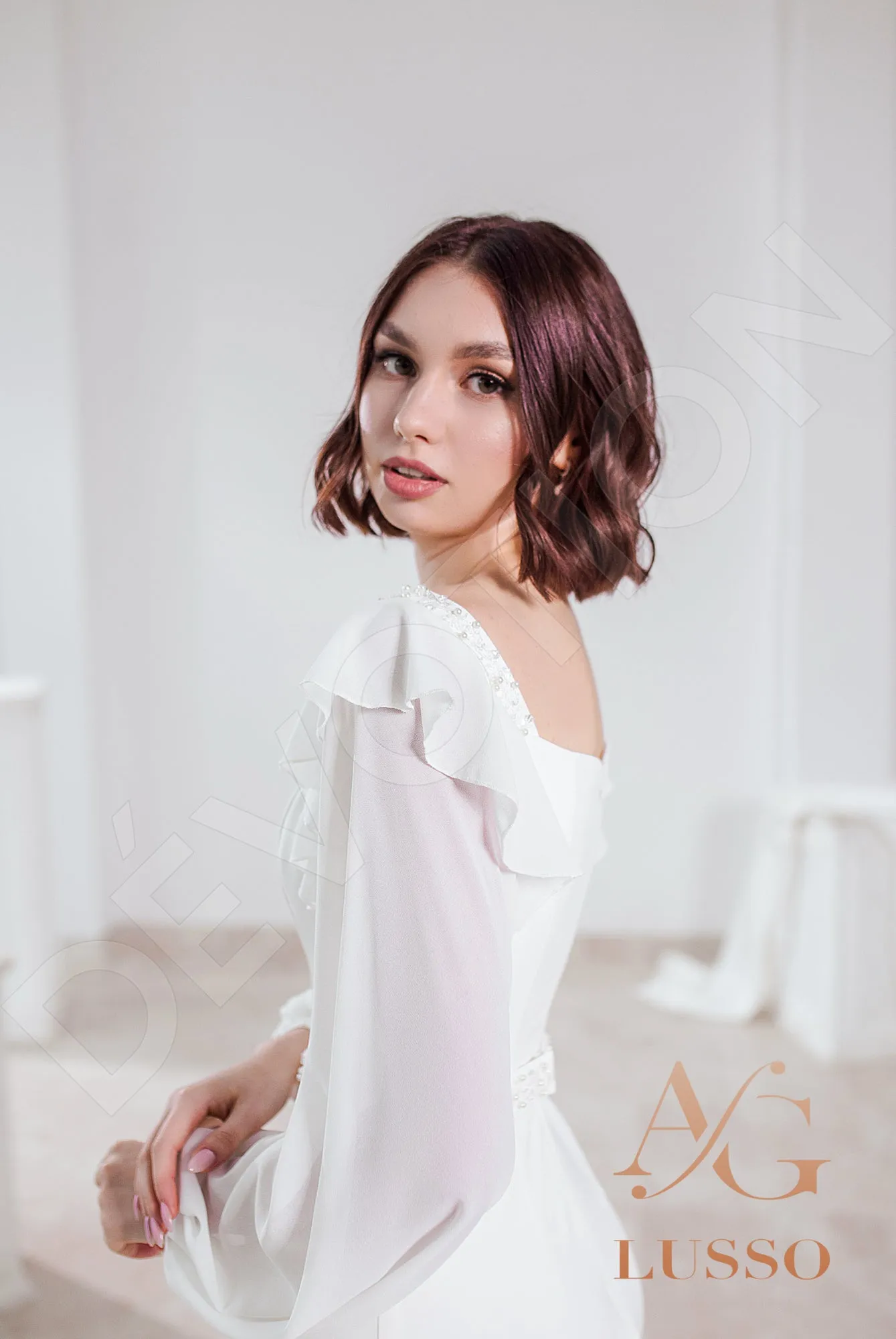 Jacquelina Trumpet/Mermaid Off-shoulder/Drop shoulders LightMilk Wedding dress