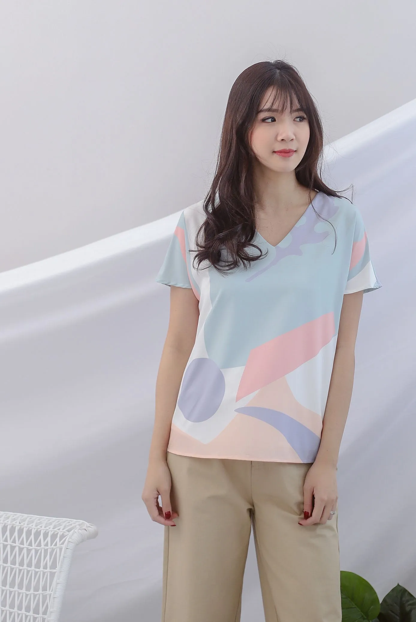 Karla Abstract Sleeved Top In Pastel