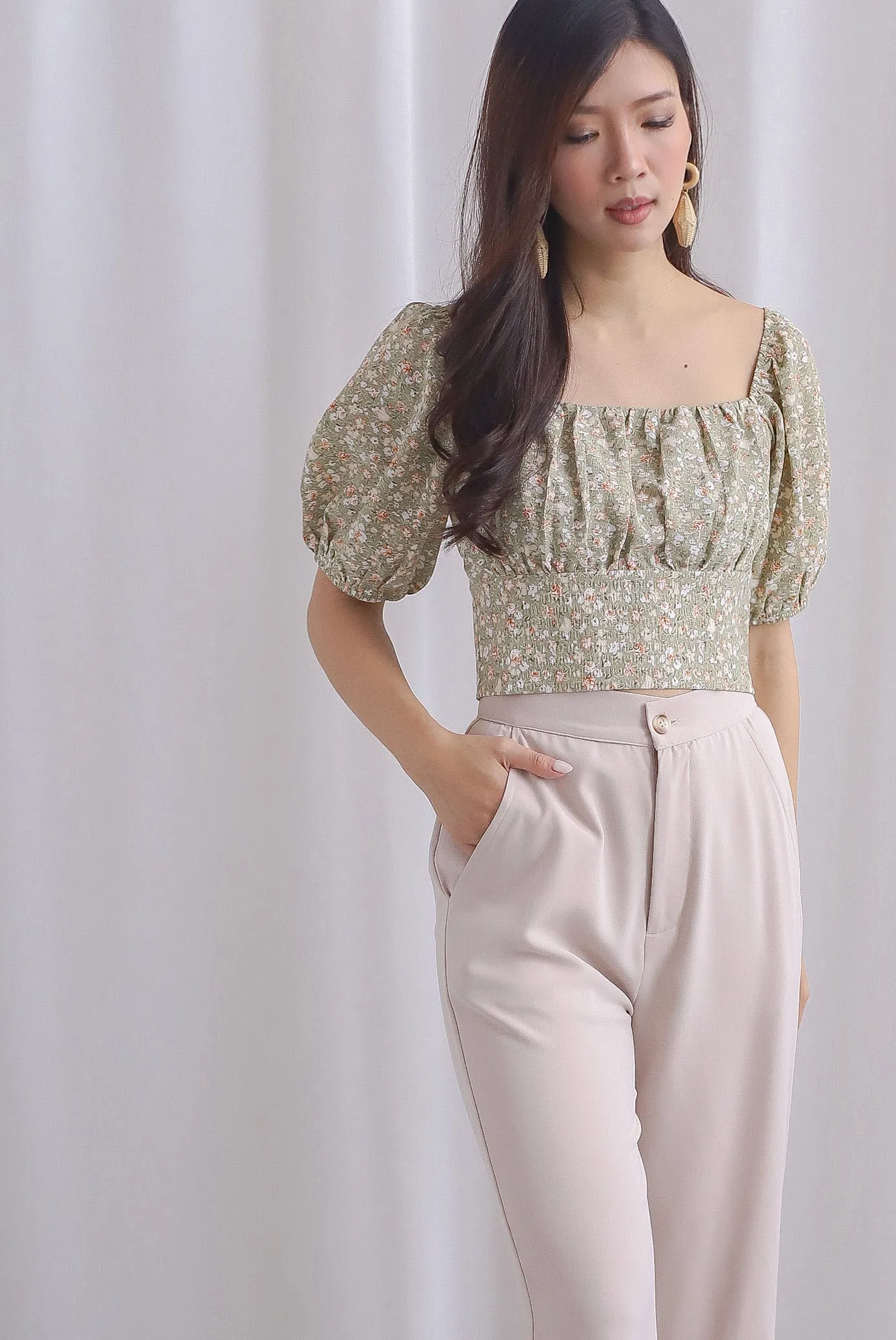Kate Floral Textured Ruched Front Top In Green