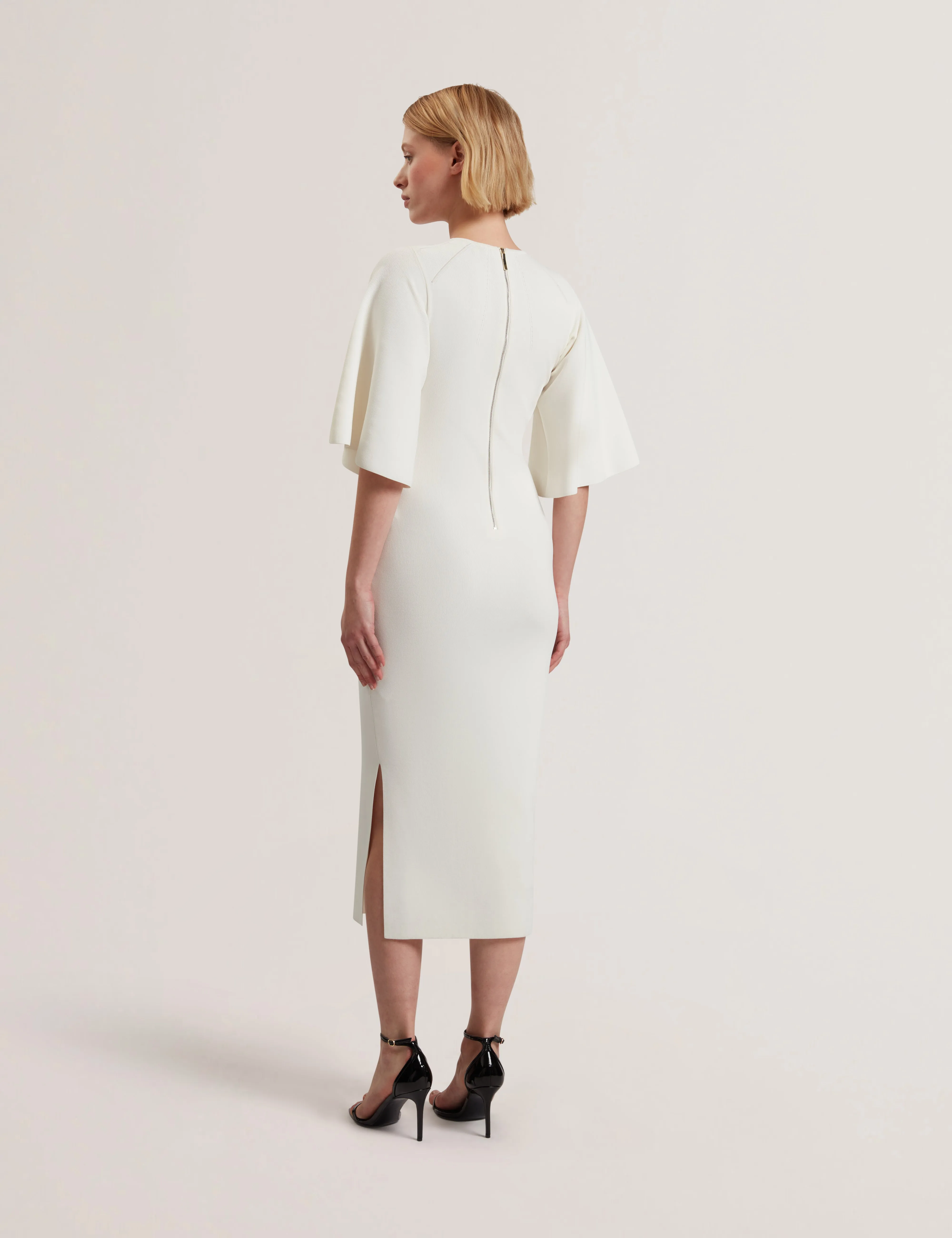 Lounia Fluted Sleeve Knitted Bodycon Midi Dres Ivory