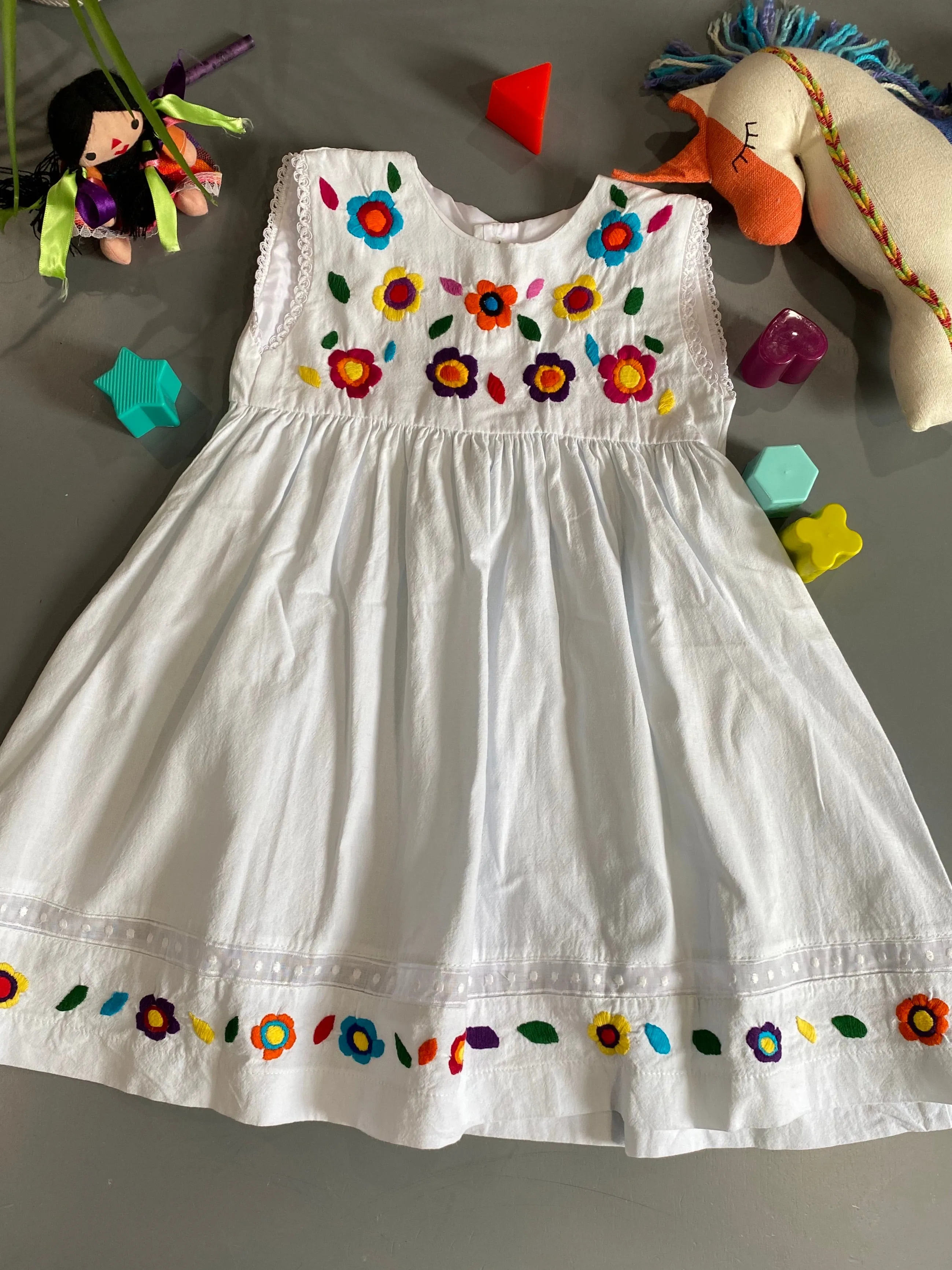 Mexican Dress Girls
