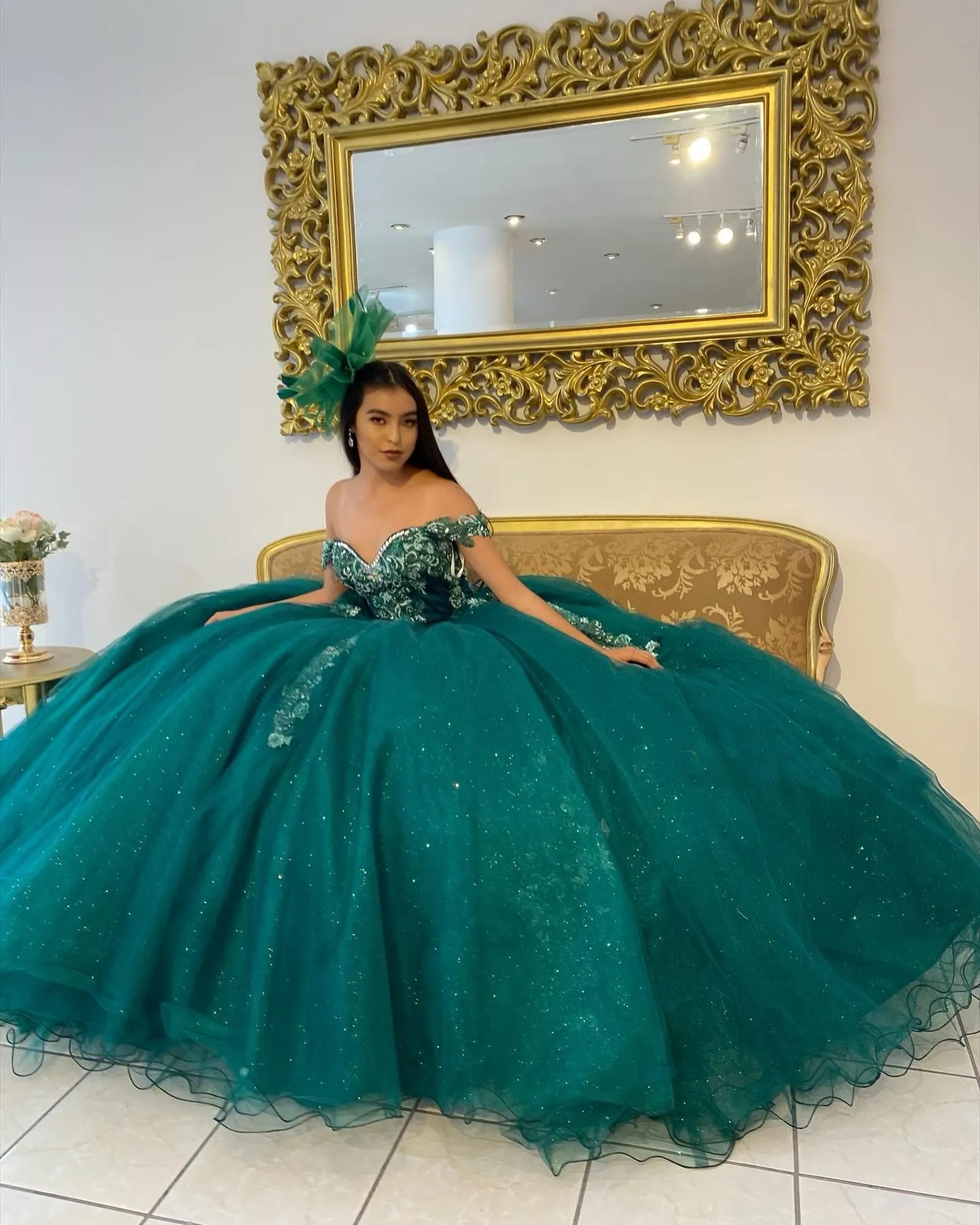 New Emerald Green Quinceanera Dresses Sequined Off The Shoulder Sweet 16 Puffy Tulle Ball Gown vestidos de quinceañera