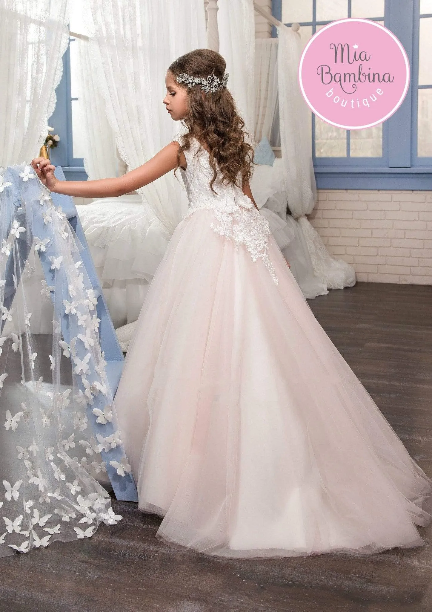Niagara Lace dress with Organza Butterfies on the Cape