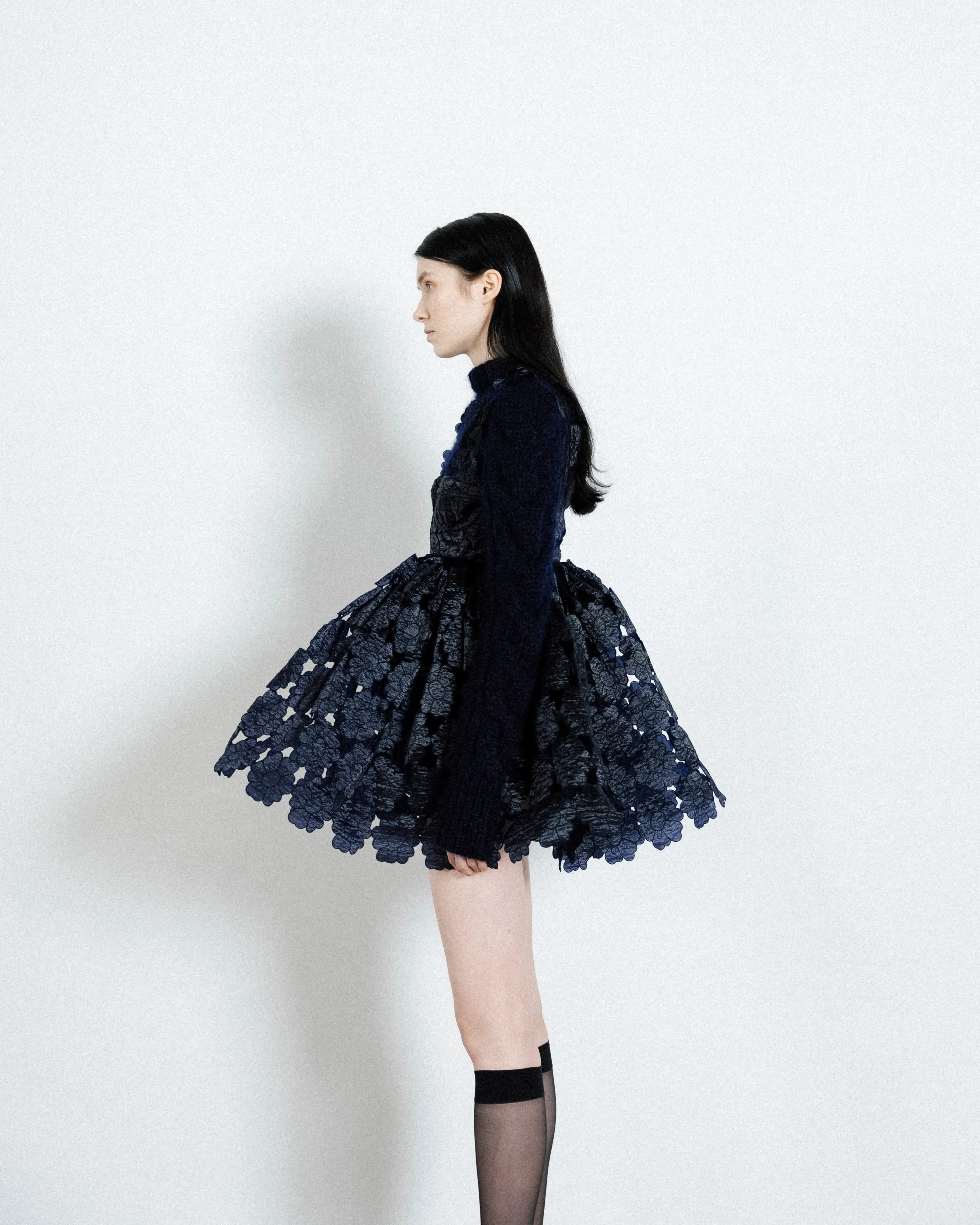 ONIQUE | DRESS MAGNOLIA EMBROIDERY NAVY
