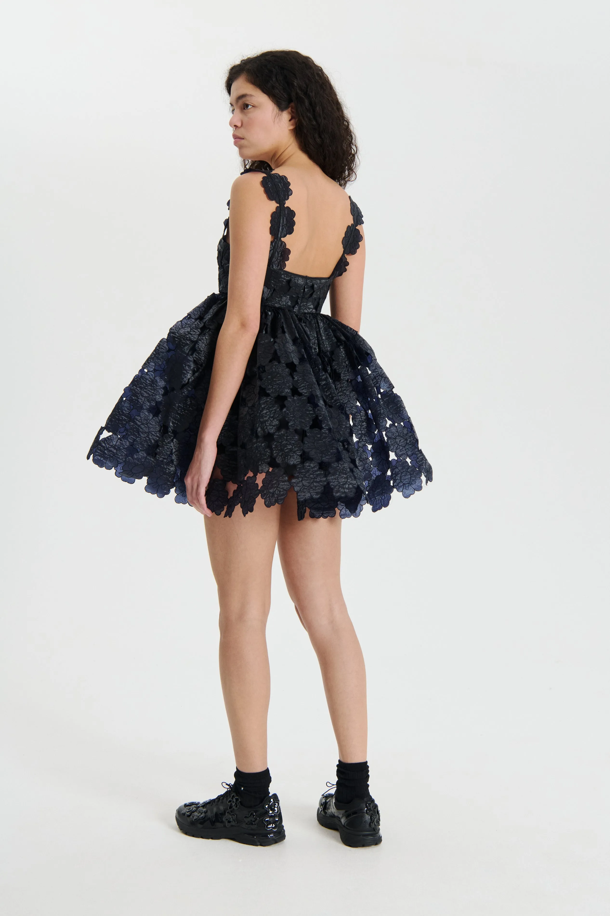 ONIQUE | DRESS MAGNOLIA EMBROIDERY NAVY