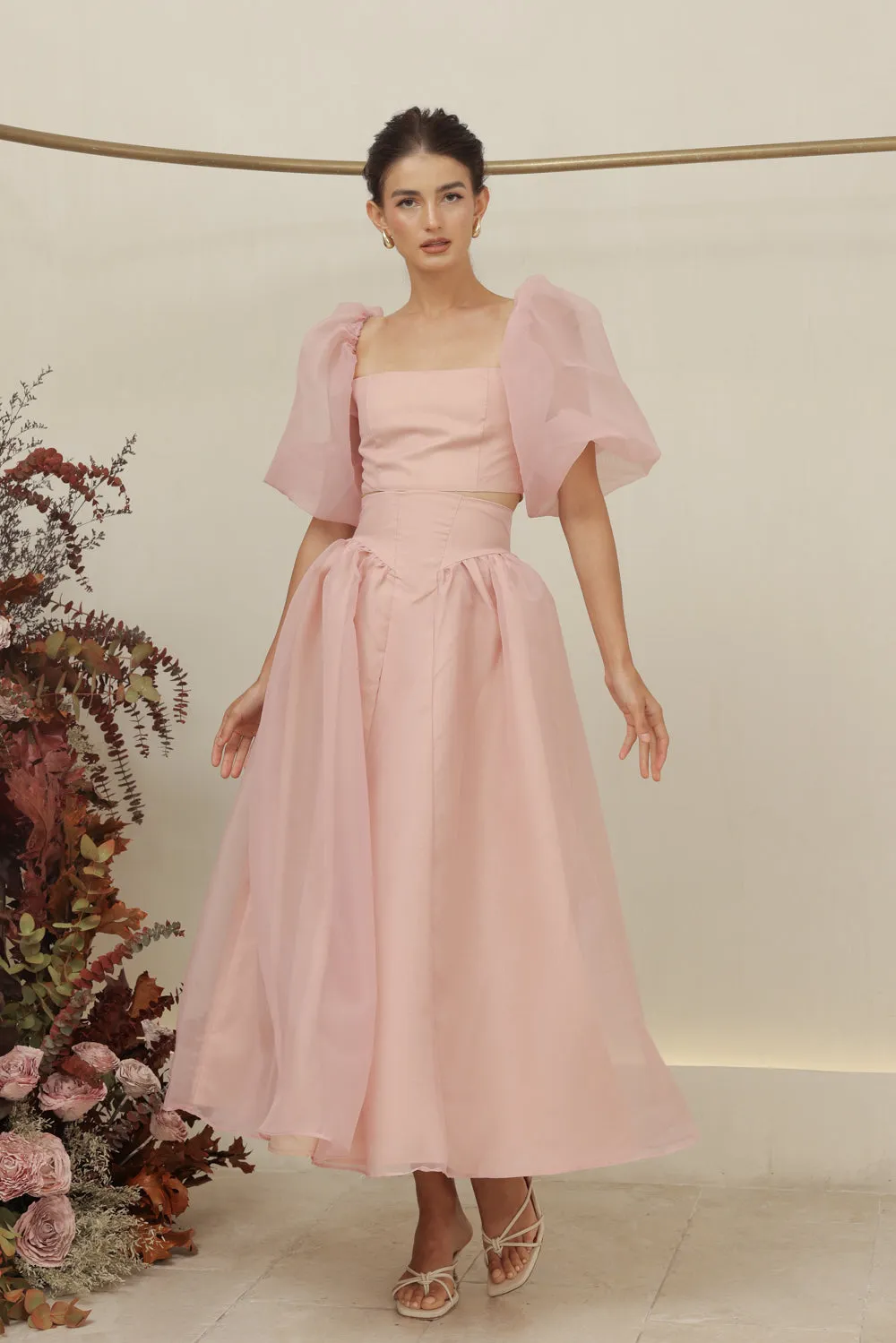 PERLA SET Puff Sleeve Top with Baroque Style High Waist Midi SkirT (Blush Matte Organdy)