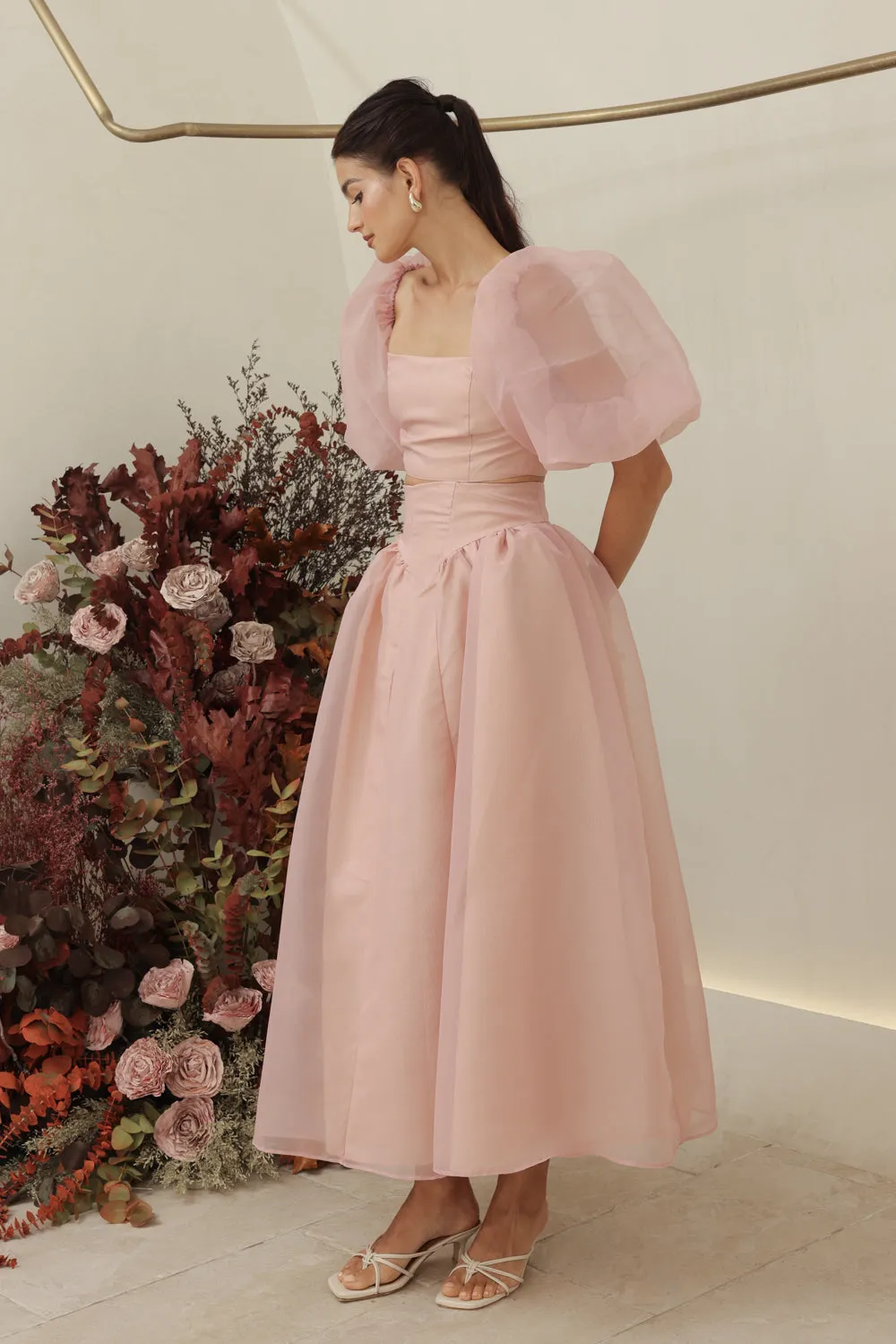 PERLA SET Puff Sleeve Top with Baroque Style High Waist Midi SkirT (Blush Matte Organdy)