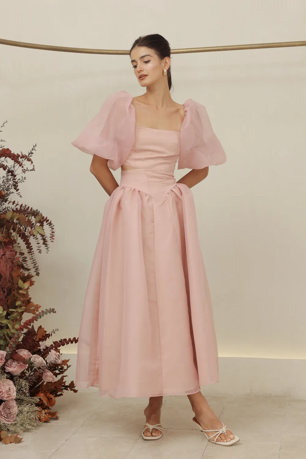 PERLA SET Puff Sleeve Top with Baroque Style High Waist Midi SkirT (Blush Matte Organdy)