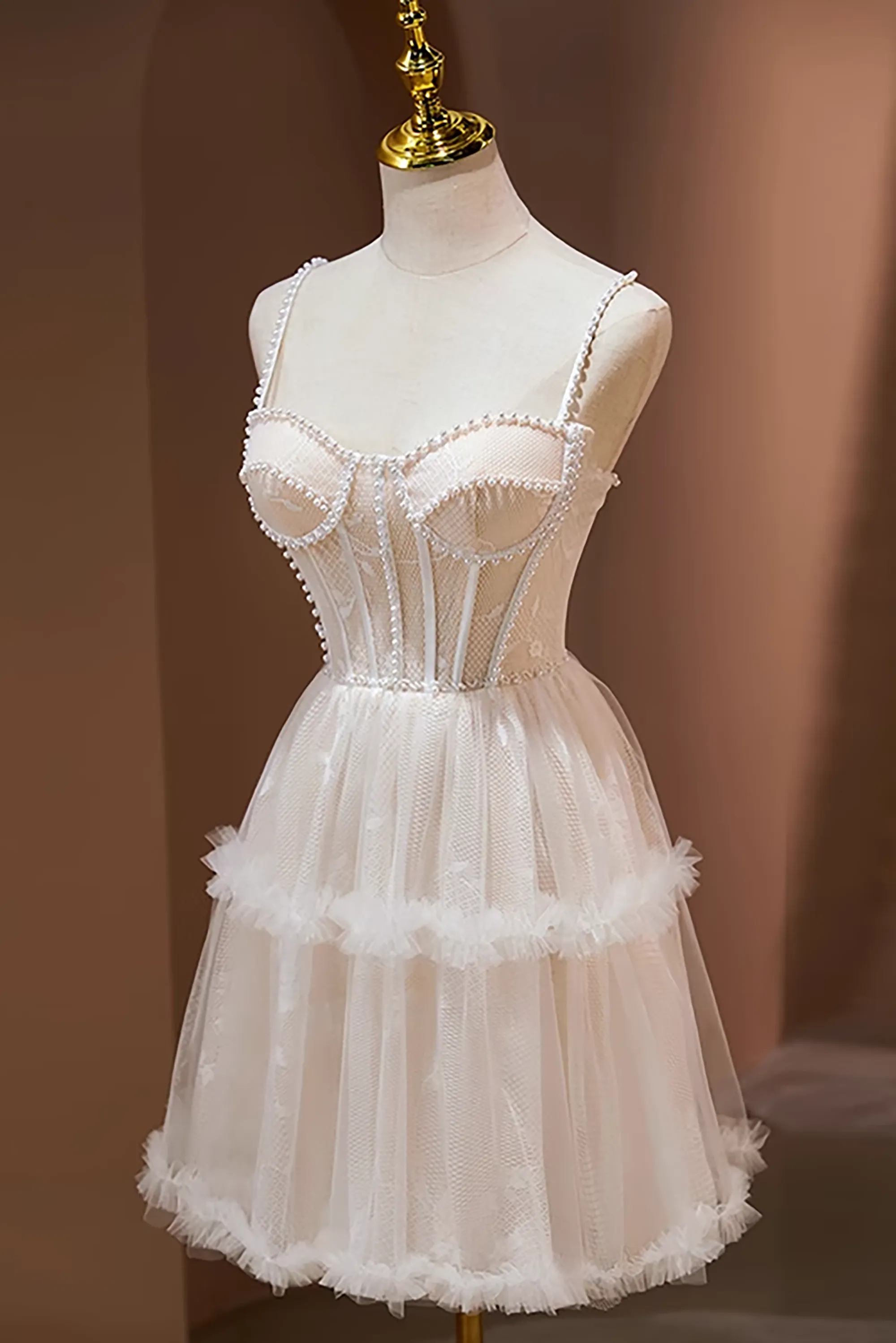 Pink Spaghetti Straps Beading Tulle Homecoming Dresses
