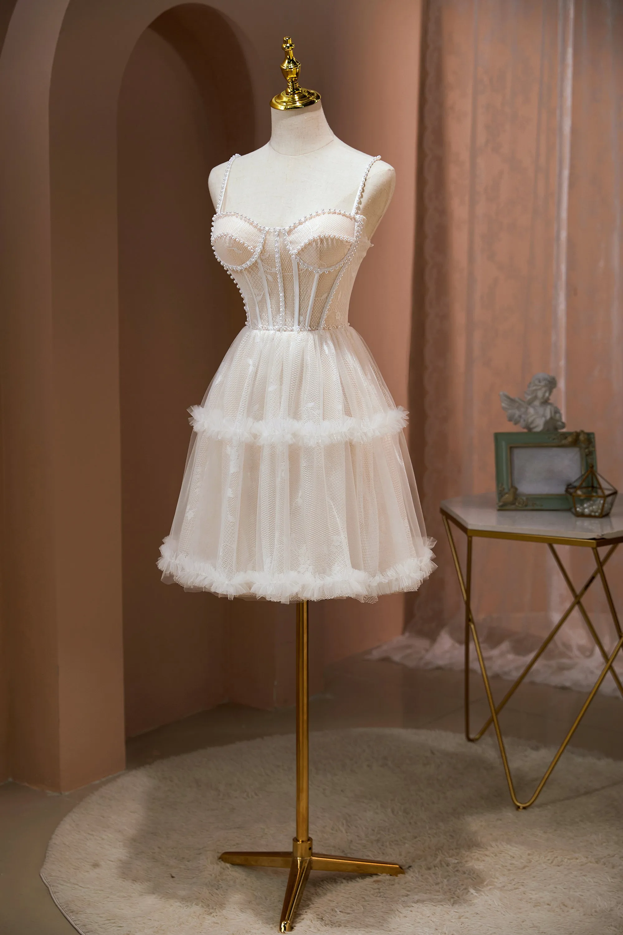 Pink Spaghetti Straps Beading Tulle Homecoming Dresses