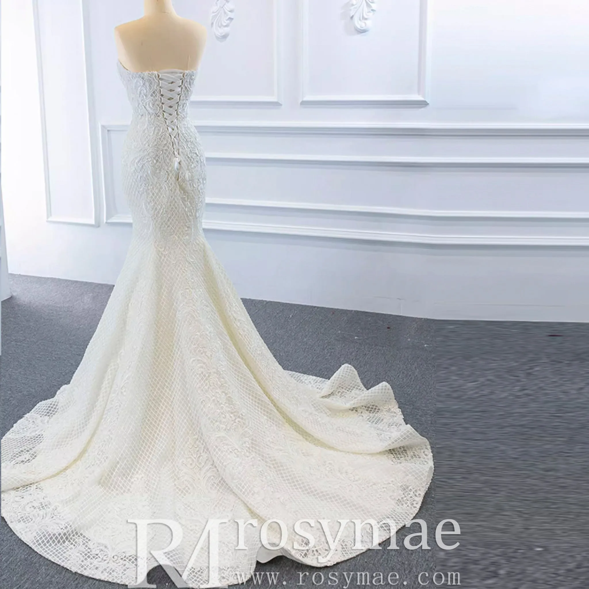 Princess Vneck Trumpet Lace Wedding Dress with Detachable Train