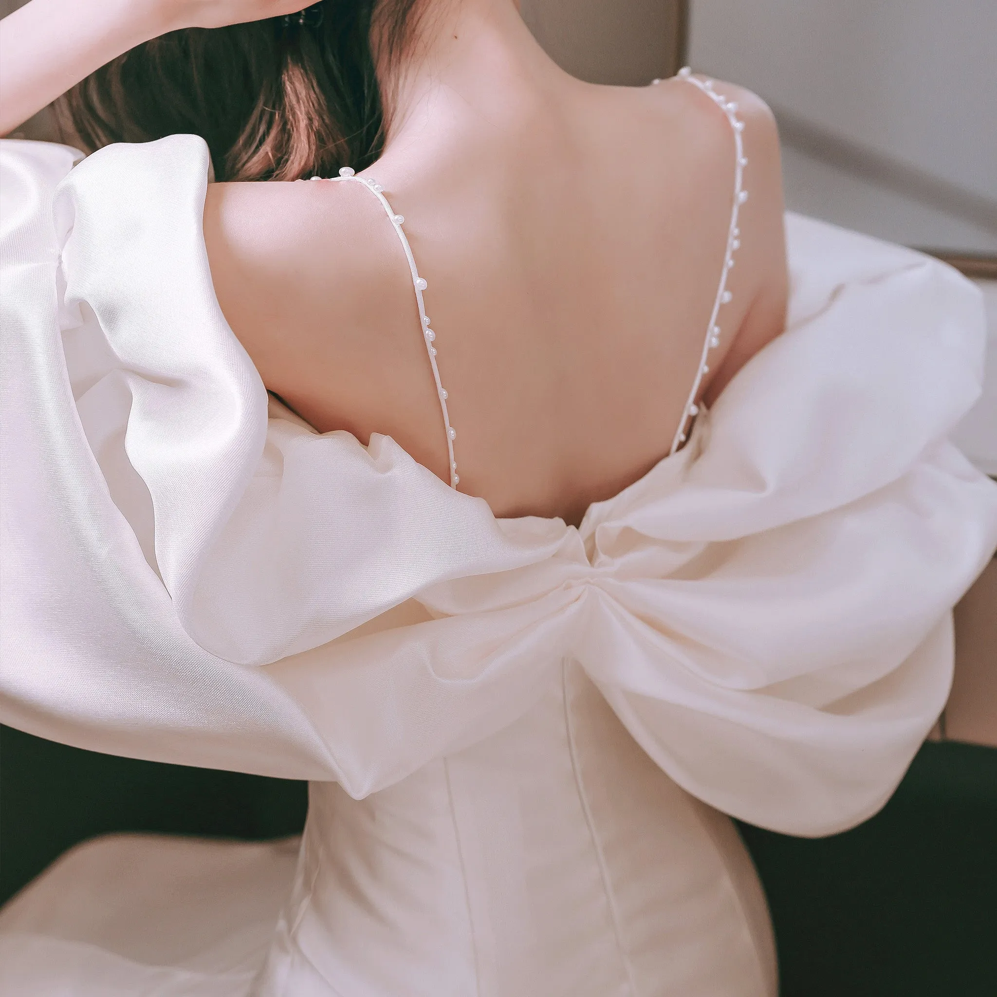 Queen Anne Neckline Mermaid Wedding Dresses with Convertible Sleeves