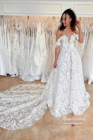 Roycebridal Gorgeous A-line Off-the-Shoulder Wedding Dresses With Lace Appliques, MW954