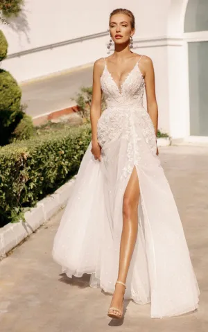 Sexy V-neck Lace A Line Wedding dress With Straps And Open Back-716327