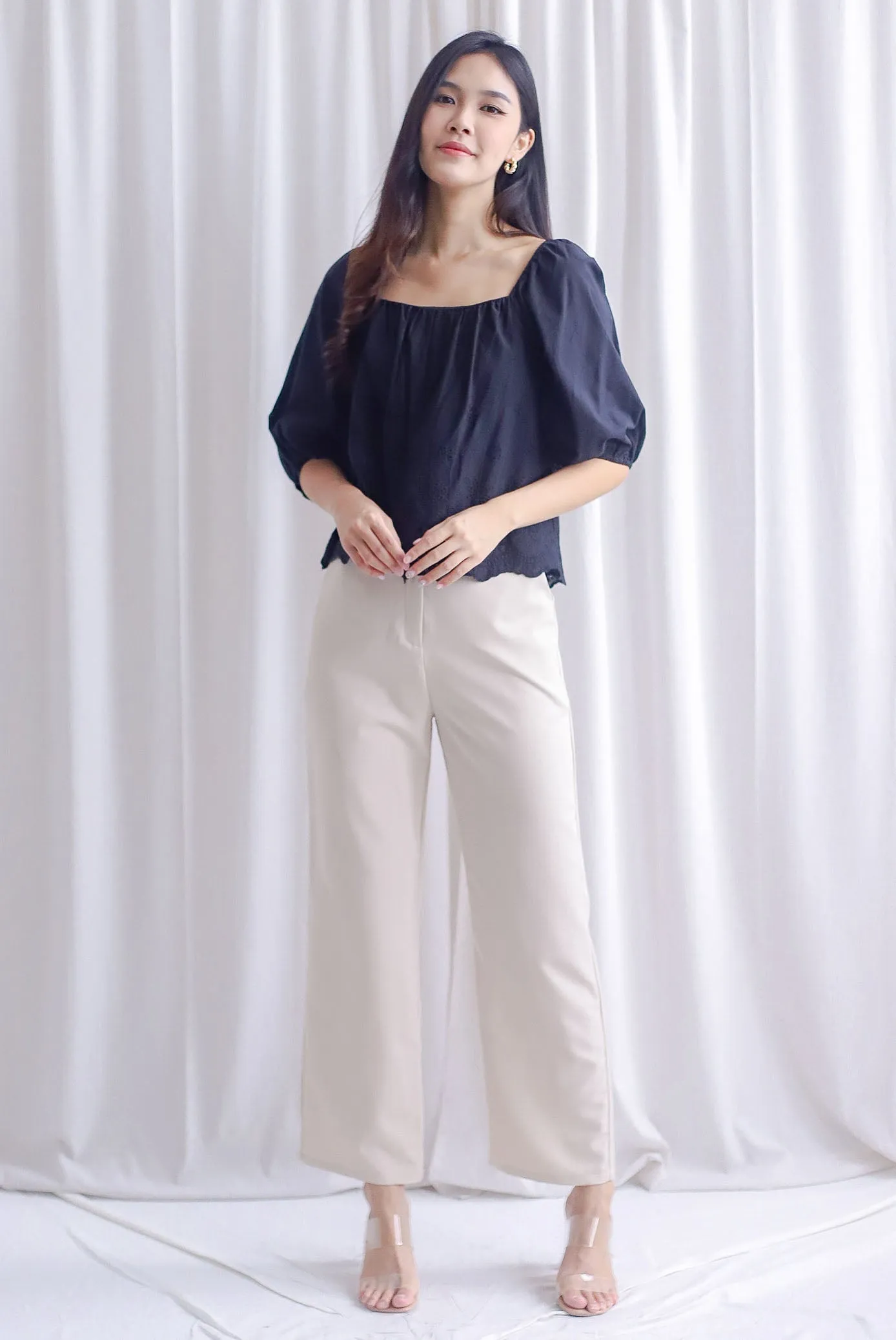 Sherlyn Eyelet Puffy Sleeve Top In Black