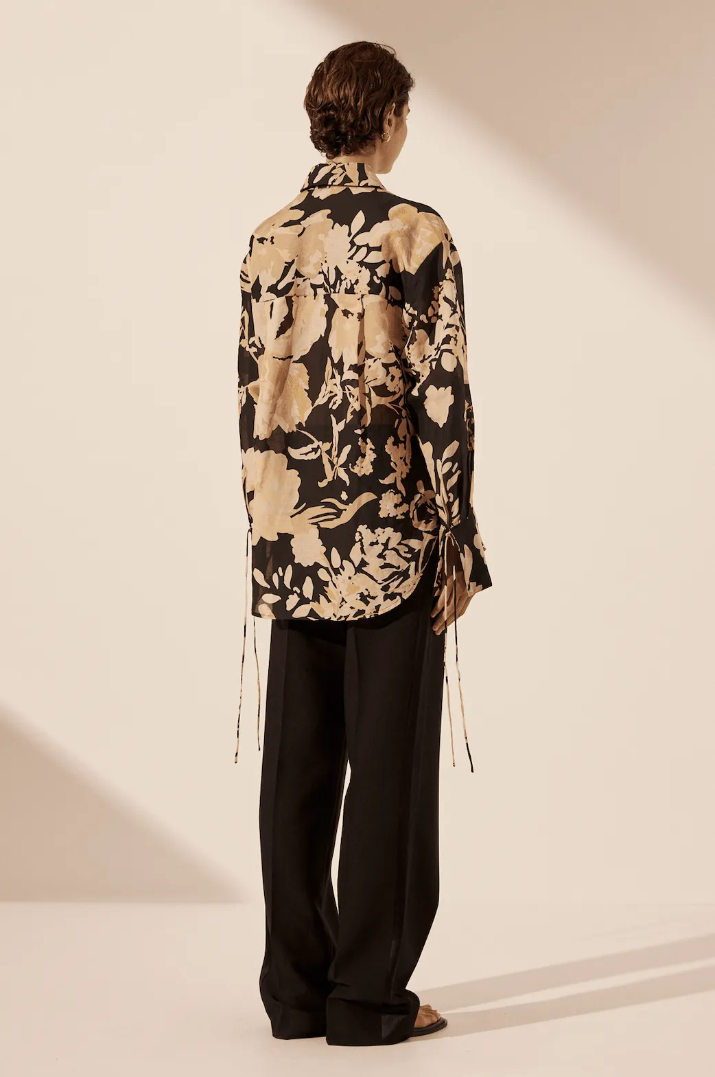 SHONA JOY Xenia Oversized Patch Pocket Shirt - Black/Apricot