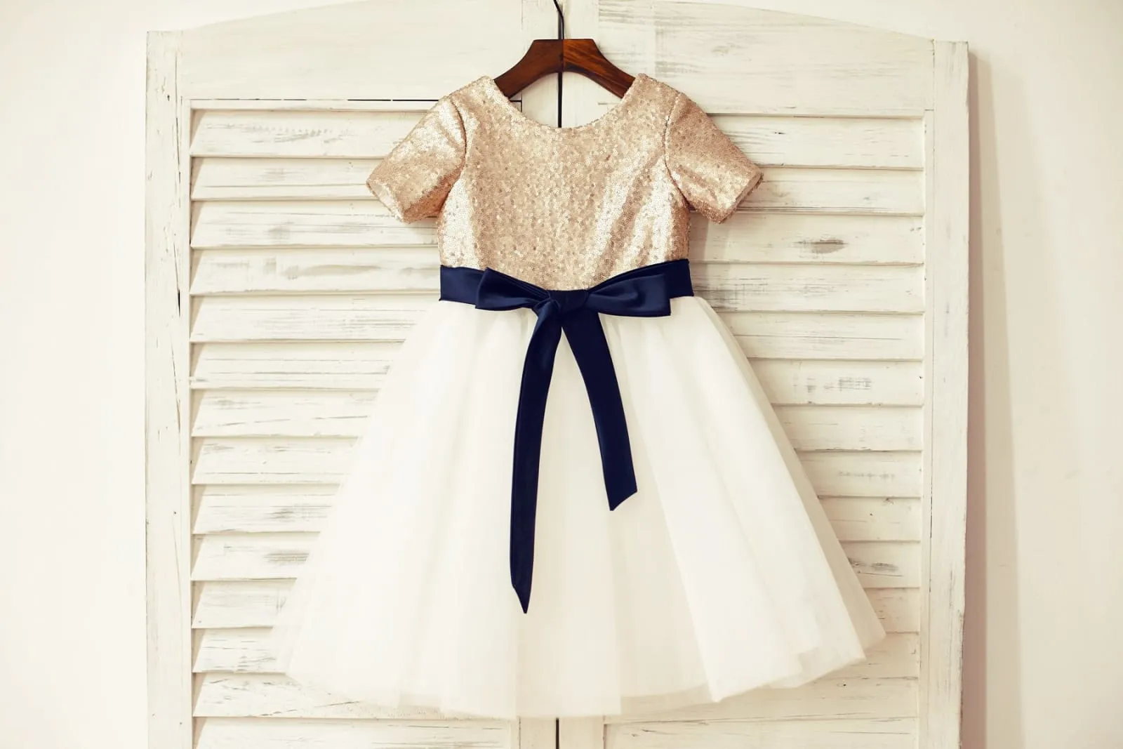 Short Sleeves Mate Champagne Sequin Tulle Flower Girl Dress, Belt