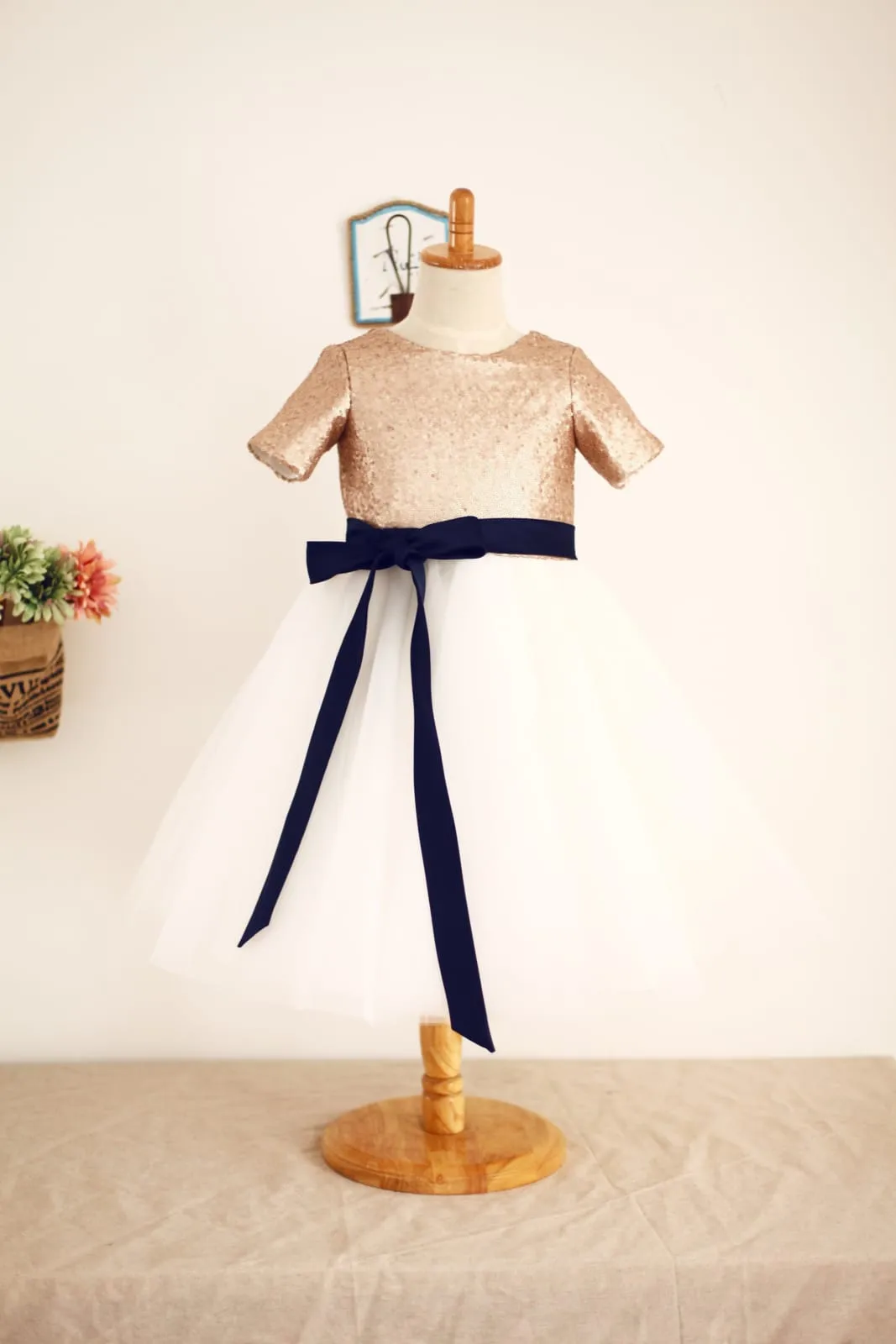 Short Sleeves Mate Champagne Sequin Tulle Flower Girl Dress, Belt