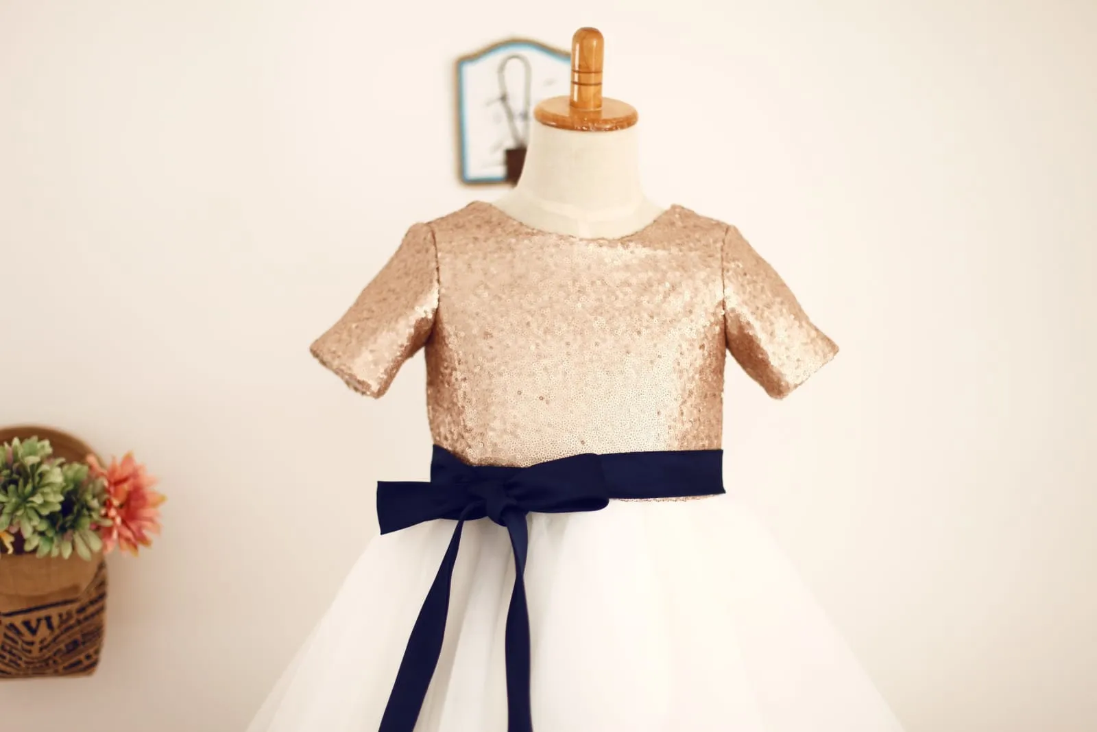 Short Sleeves Mate Champagne Sequin Tulle Flower Girl Dress, Belt