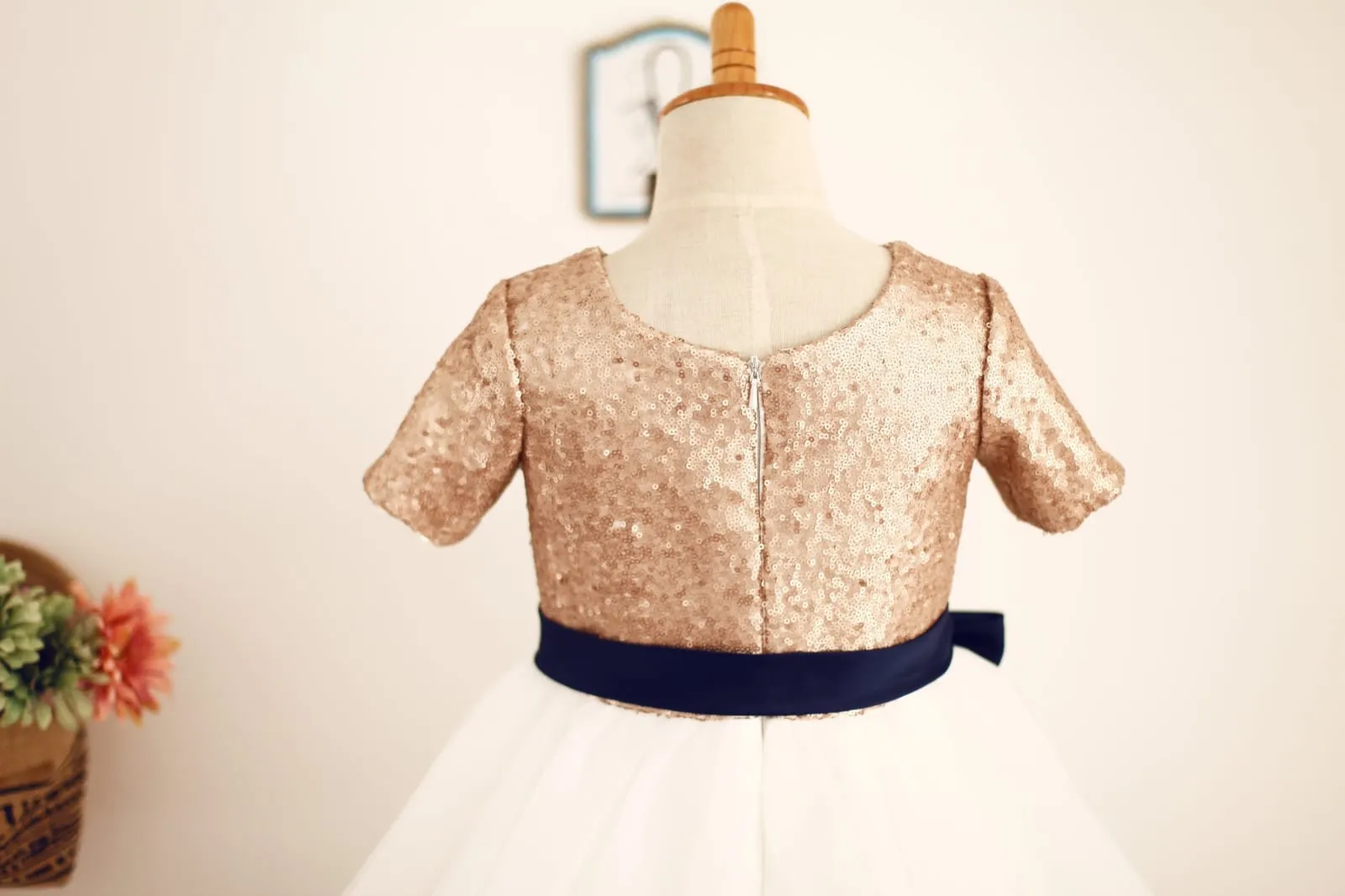 Short Sleeves Mate Champagne Sequin Tulle Flower Girl Dress, Belt