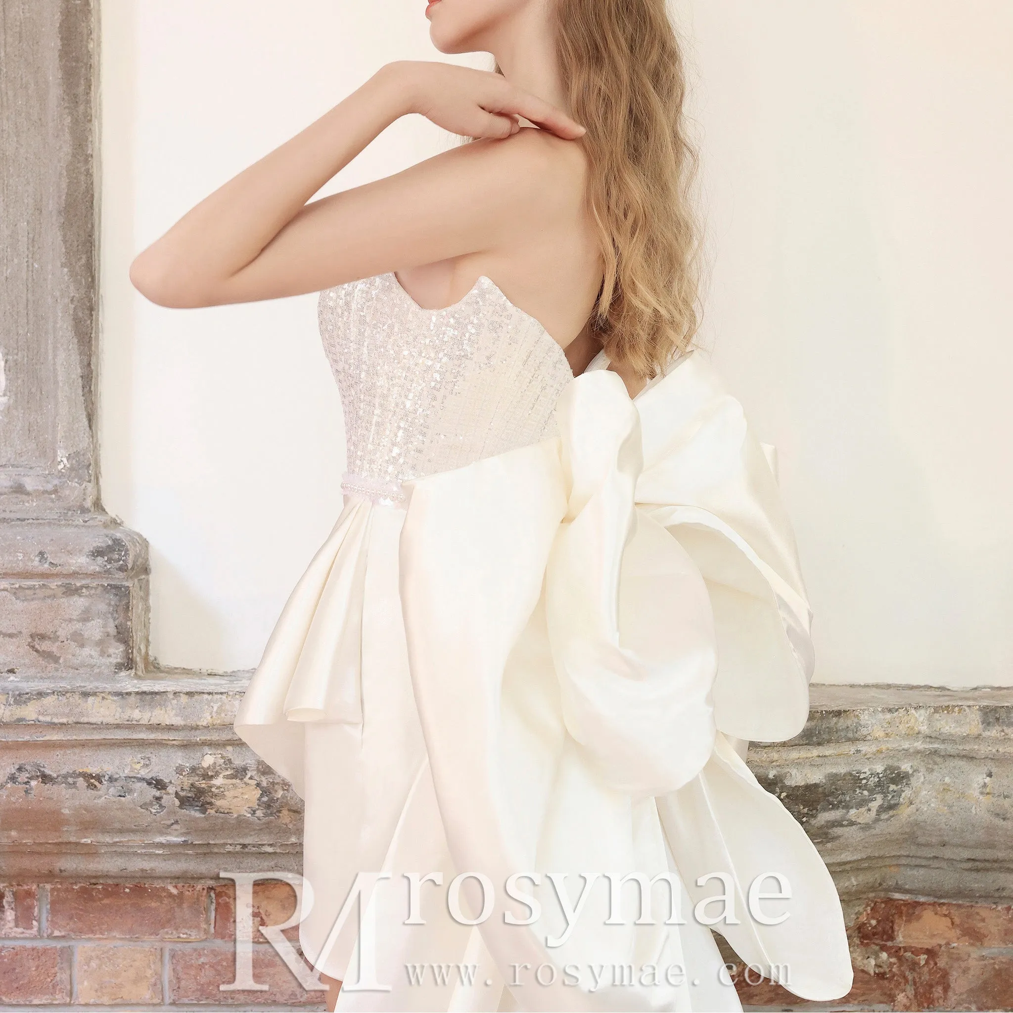 Strapless Vneck High Low Wedding Dress with Detachable Train