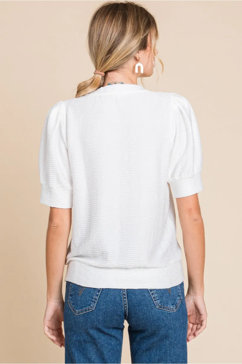 Textured Top W/U-Neck Short Puffed Sleeves Band Hems