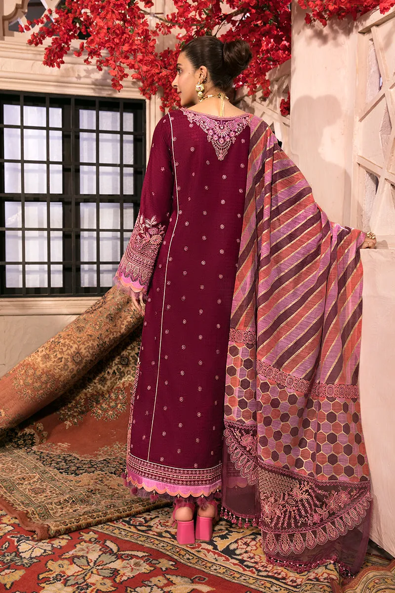 Traditional Long Kameez Salwar in Pakistani Eid Dresses